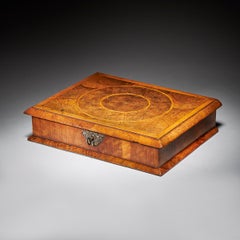 Fine William and Mary 17th Century Olive Oyster Lace Box