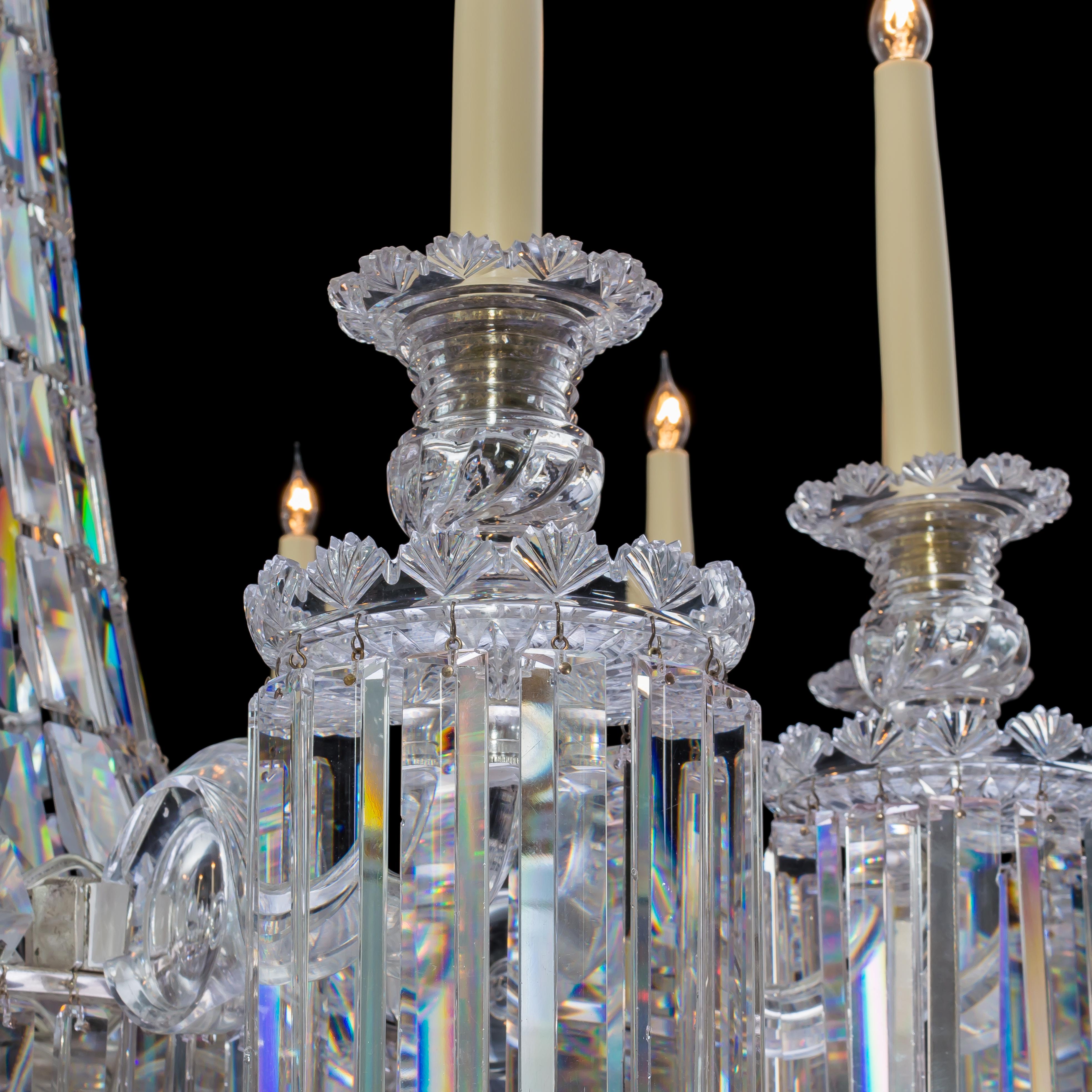 19th Century Fine William IV Cut-Glass Twelve-Light Chandelier For Sale
