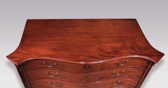 Fine 18th Century Chippendale Mahogany Serpentine Commode
