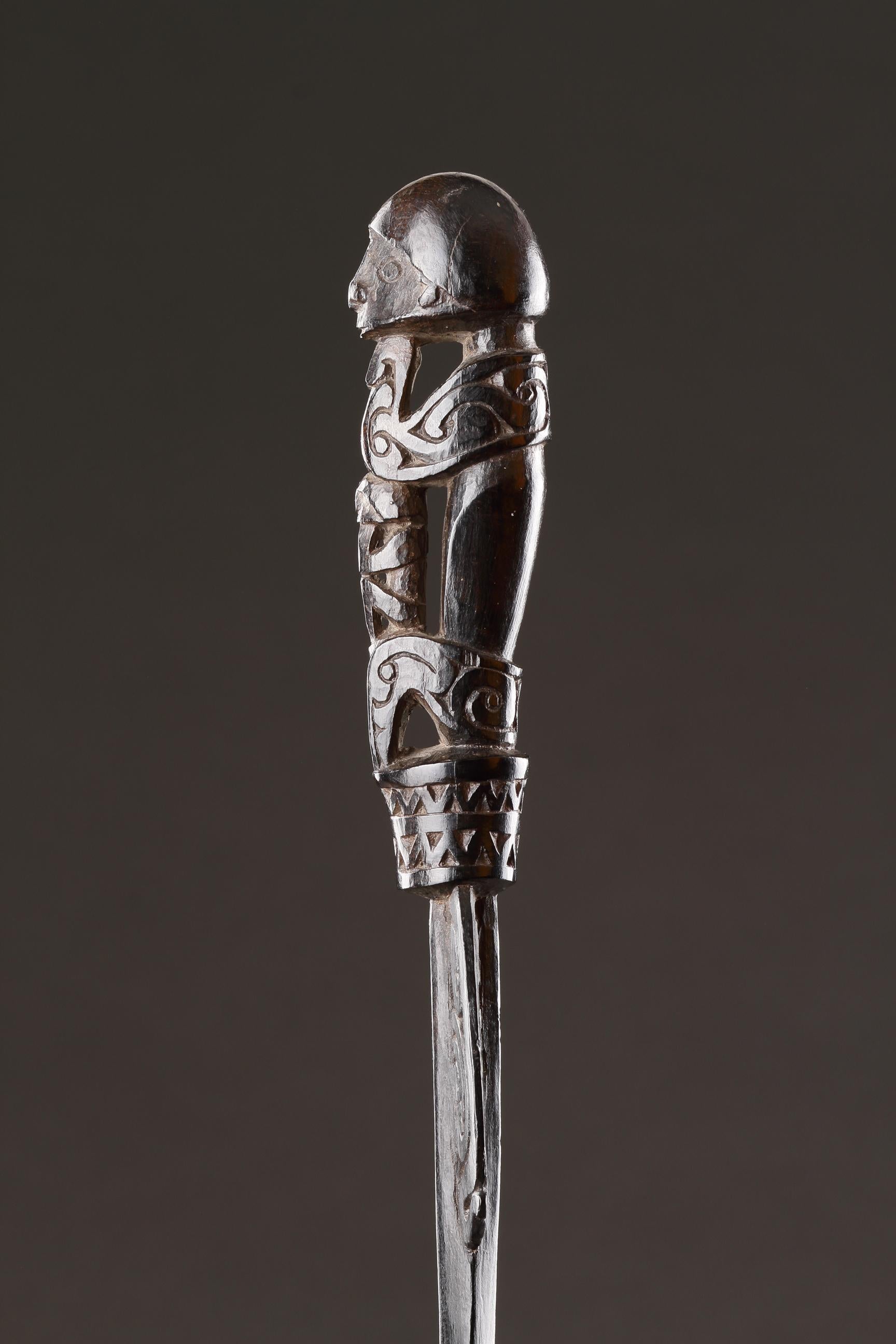 Ein fein geschnitzter Kalkspatel von einem Unknown Masterly Carver im Angebot 6