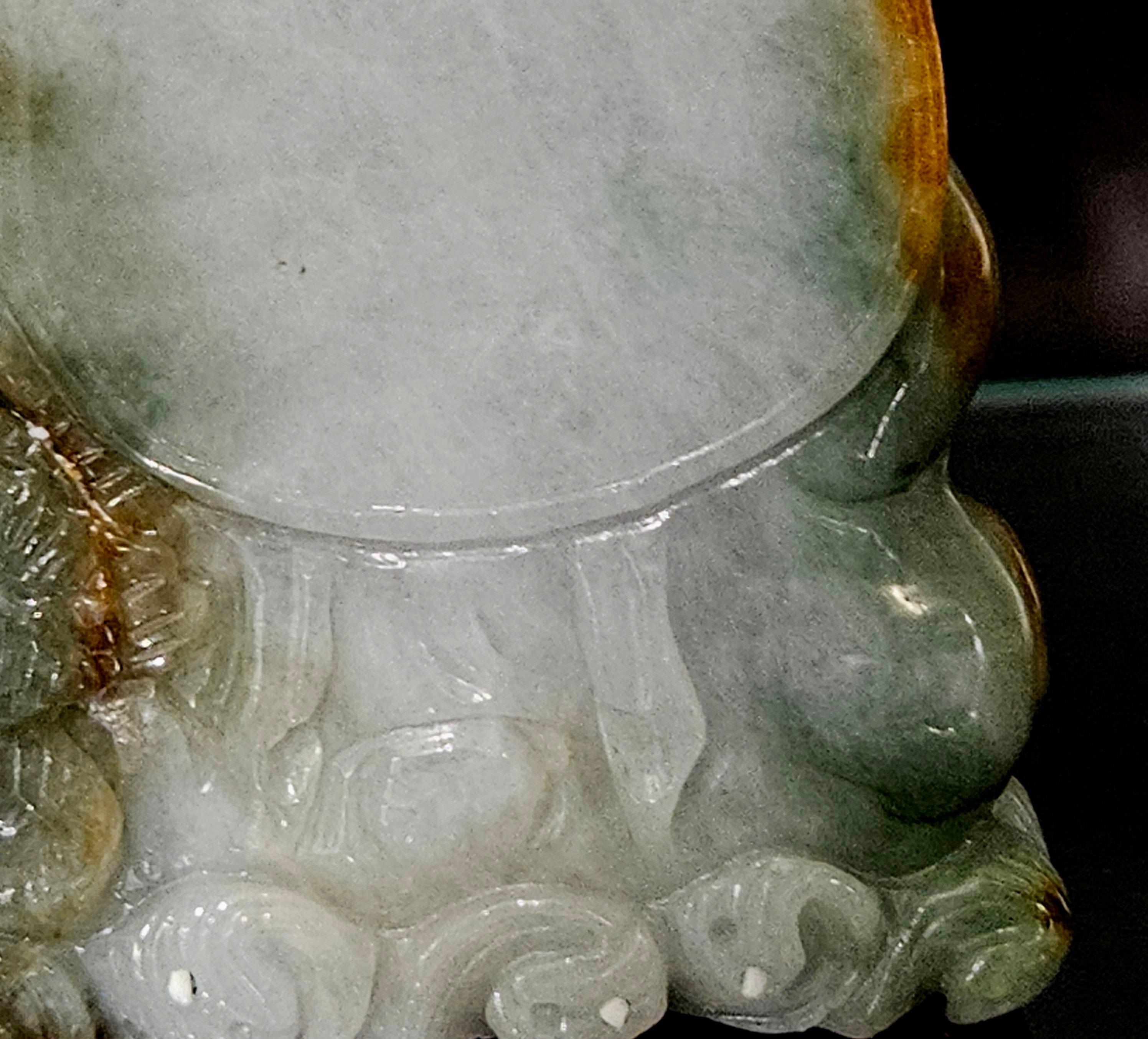 A Finely Chinese Hand Carved Jadeite-The Seated Buddha For Sale 4