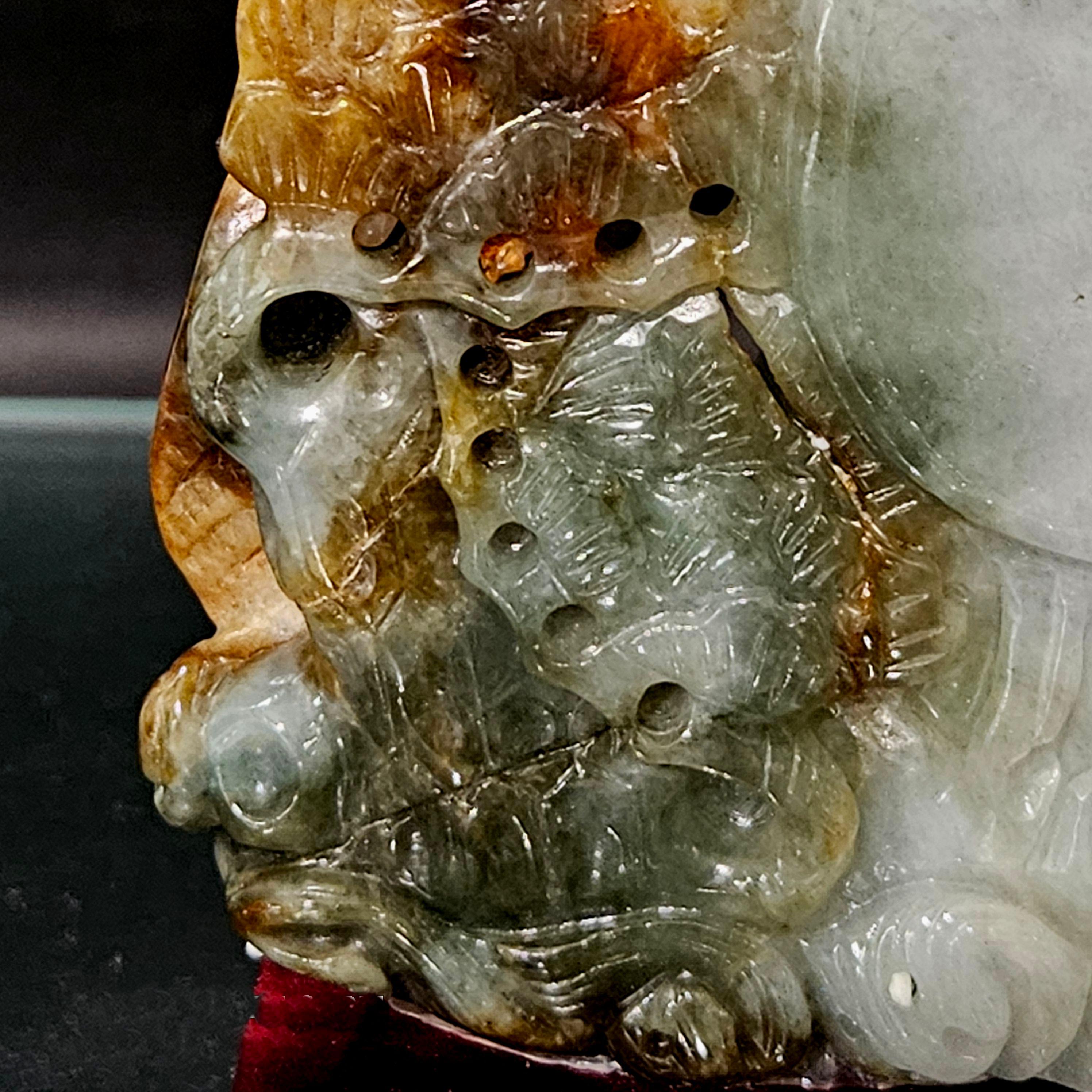 A Finely Chinese Hand Carved Jadeite-The Seated Buddha For Sale 5