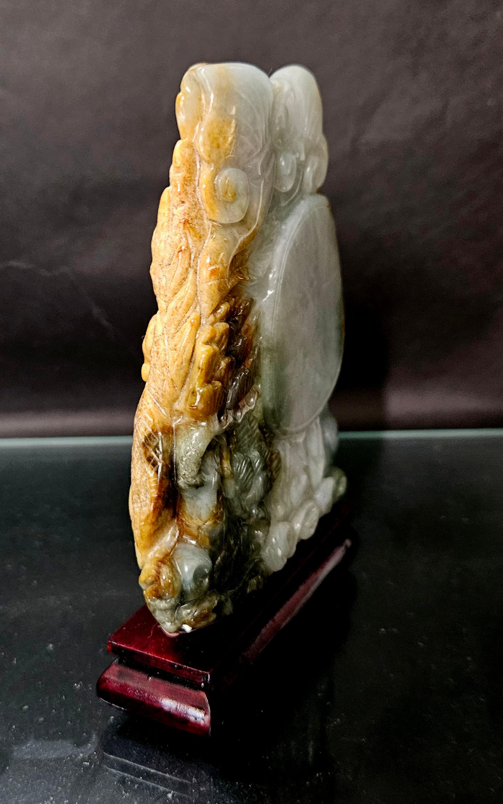 A Finely Chinese Hand Carved Jadeite-The Seated Buddha For Sale 7