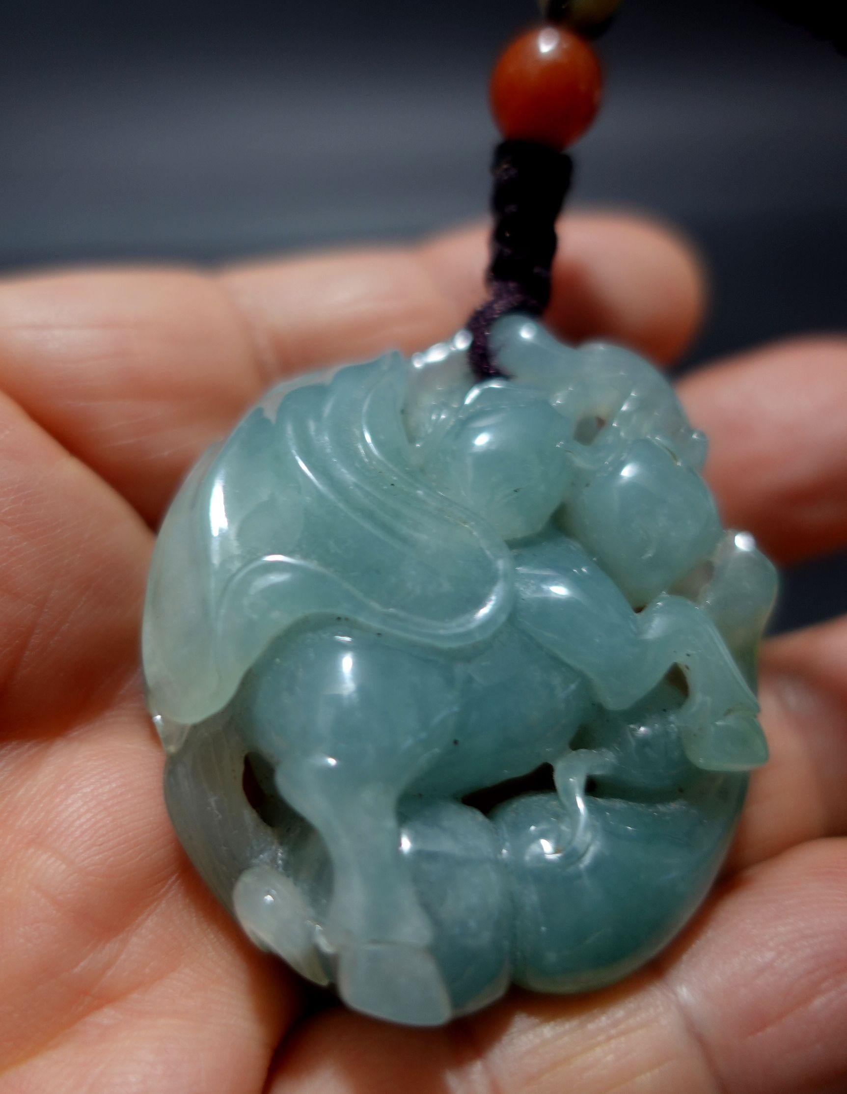 A Finely Chinese Hand Carved Myanmar Jadeite For Sale 5