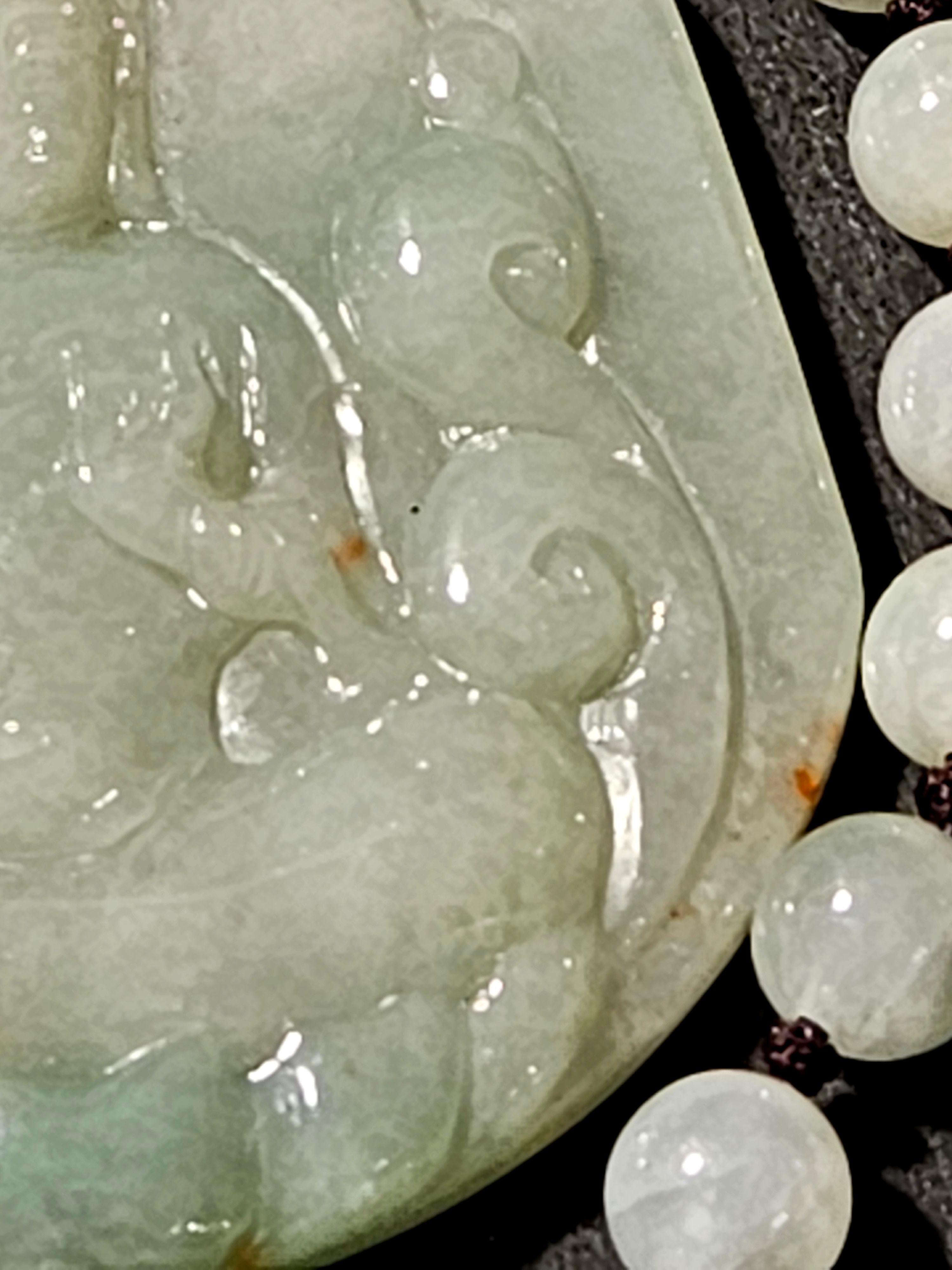 Sculpté à la main Pendentif 