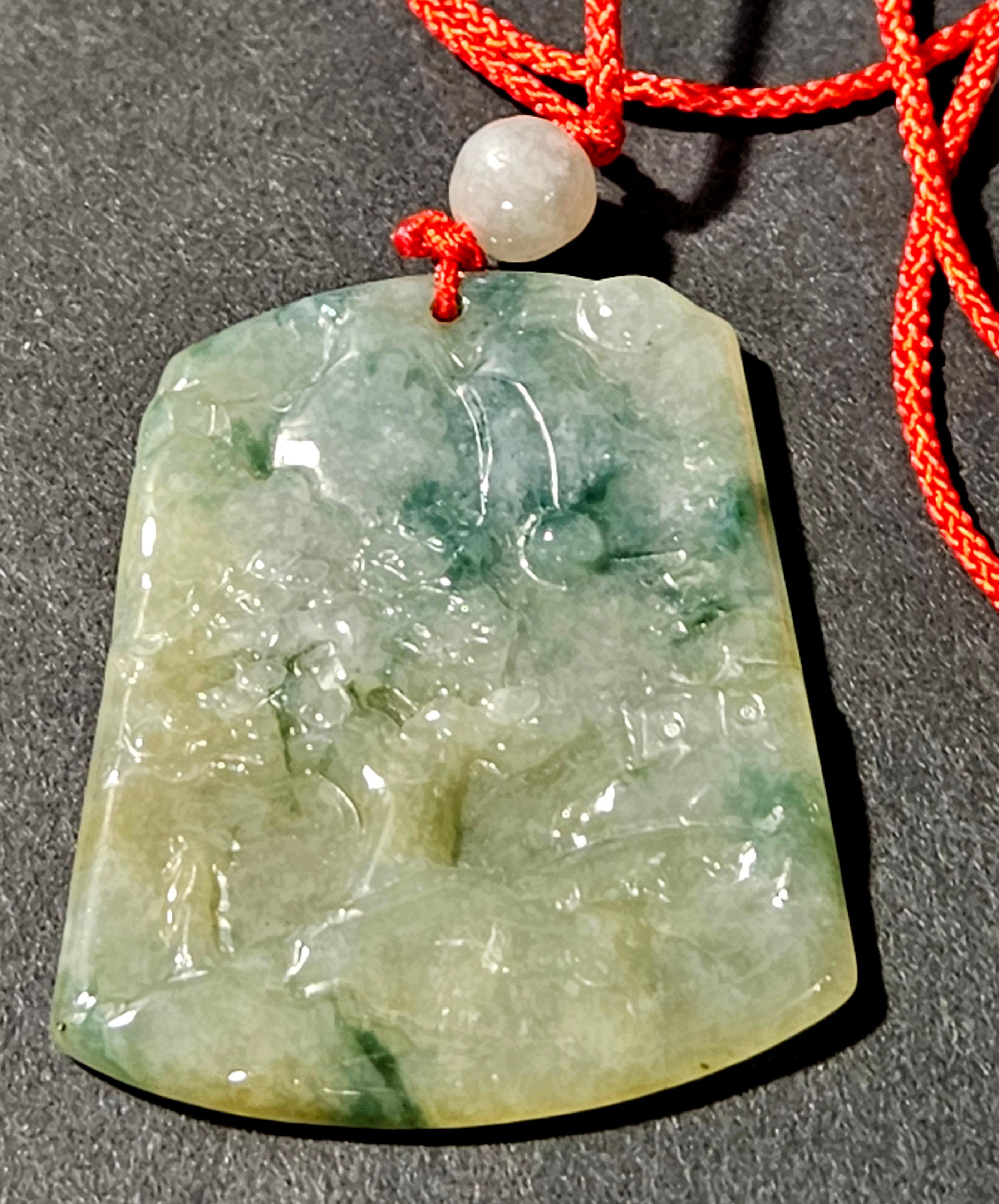 Chinois Pendentif en jadéite naturelle du Myanmar finement sculptée à la main Ric#JD002 en vente