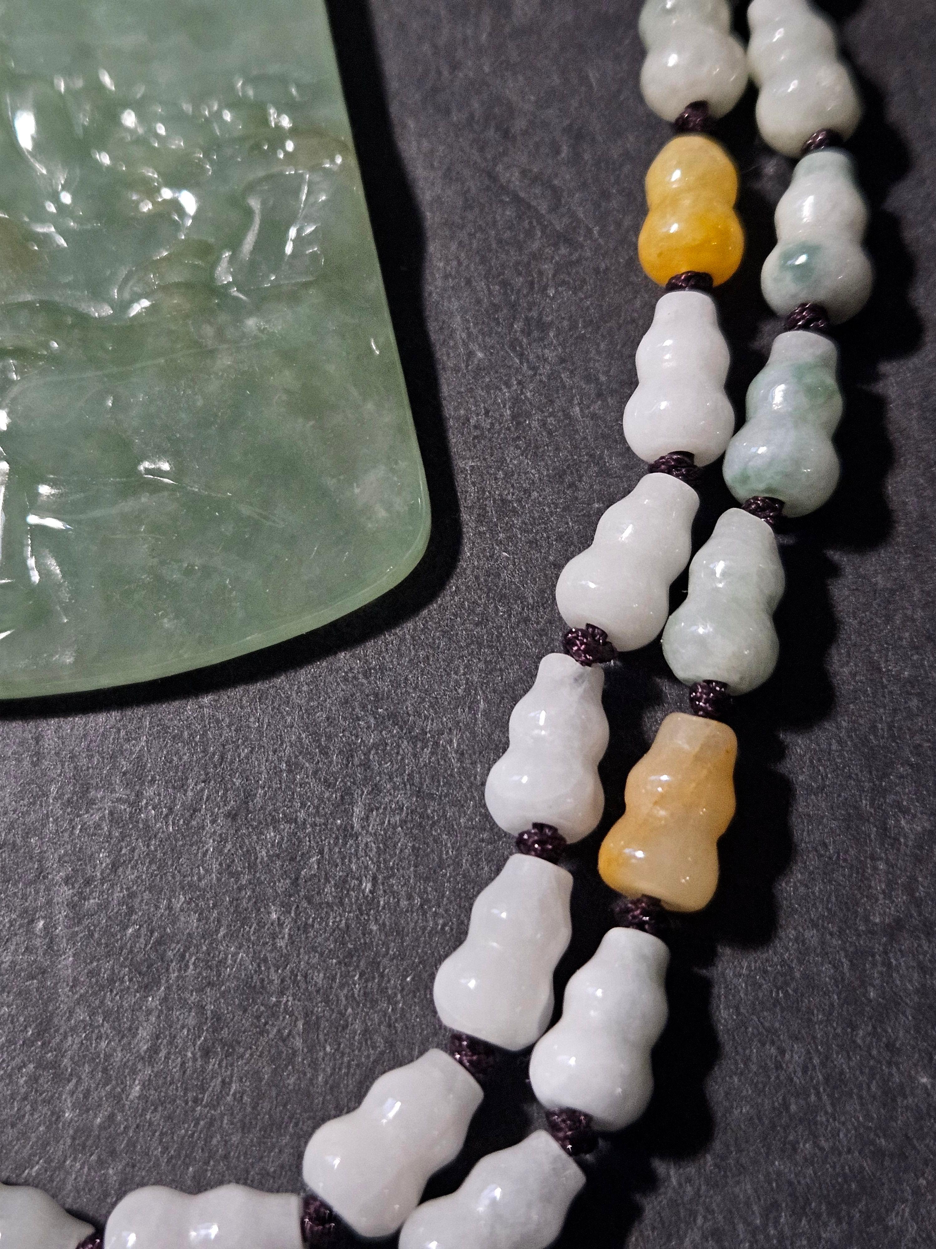 Eine fein chinesische Hand geschnitzt natürlichen Myanmar Jadeit Anhänger Ric # JD007 (Chinesisch) im Angebot