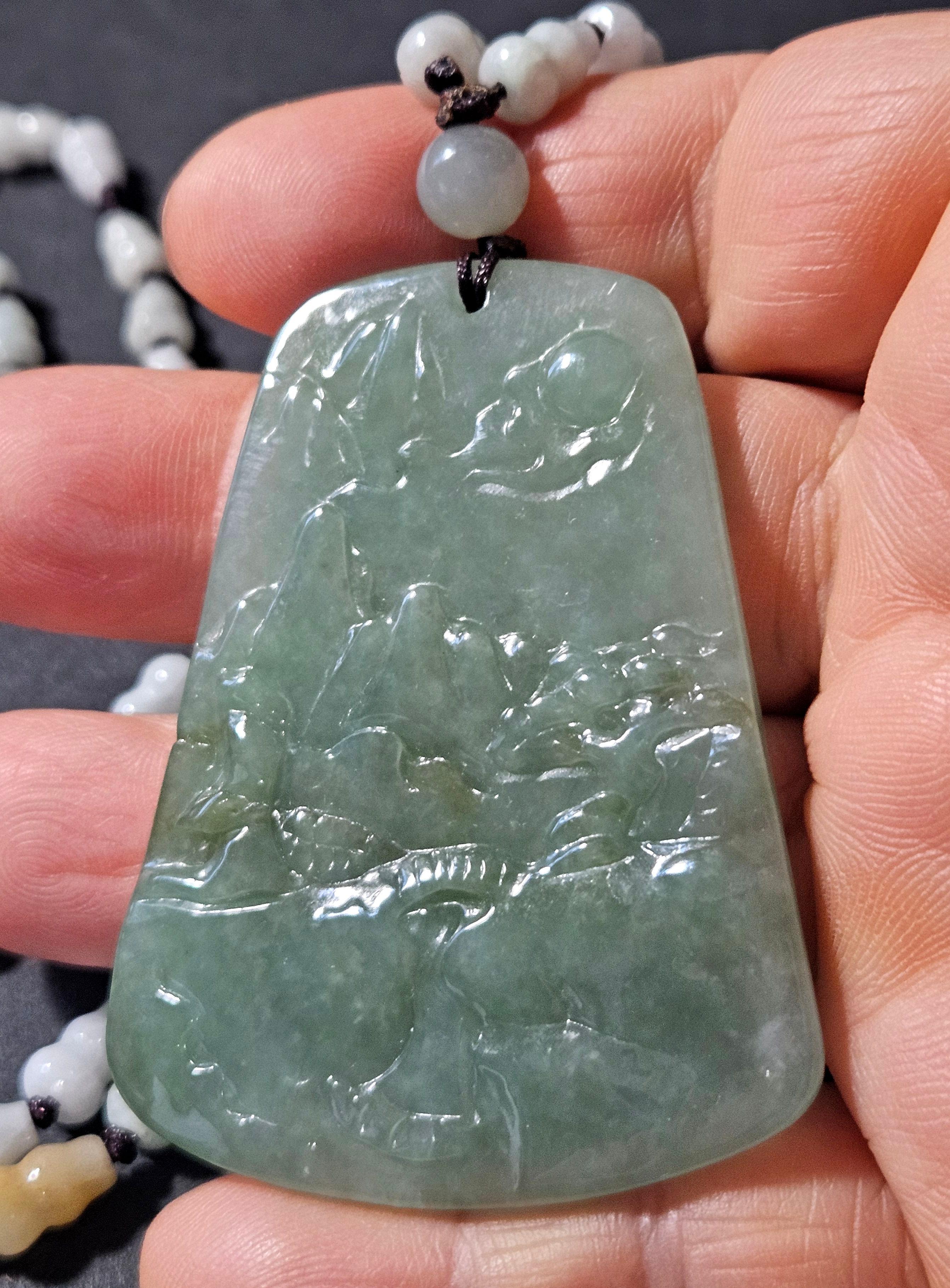 Eine fein chinesische Hand geschnitzt natürlichen Myanmar Jadeit Anhänger Ric # JD007 (Handgeschnitzt) im Angebot