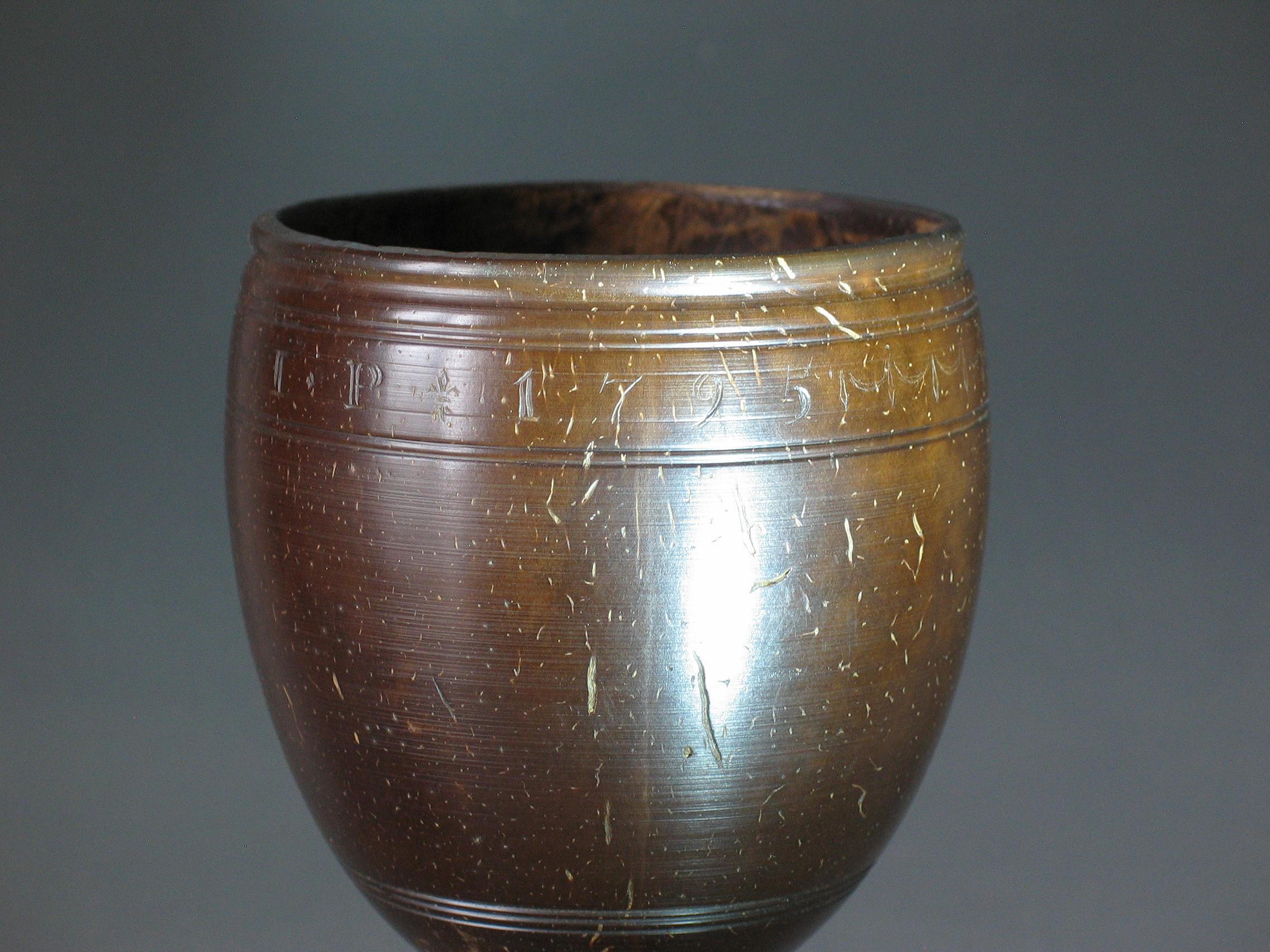 French Finely Proportioned Coconut Goblet in 17th Century Taste For Sale