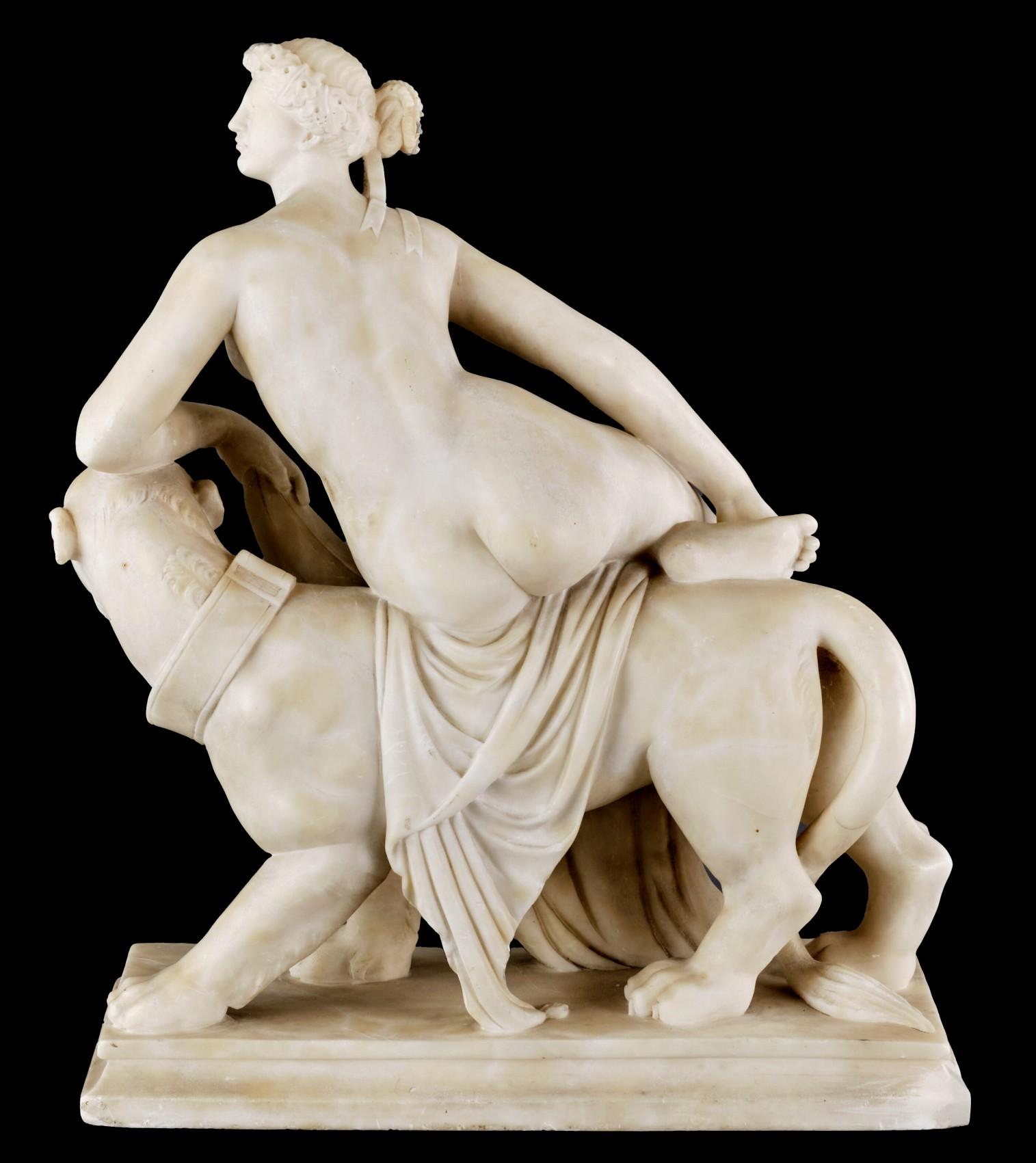 Groupe figuratif d'Ariane et de la panthère finement sculpté en albâtre du 19e siècle en vente 1