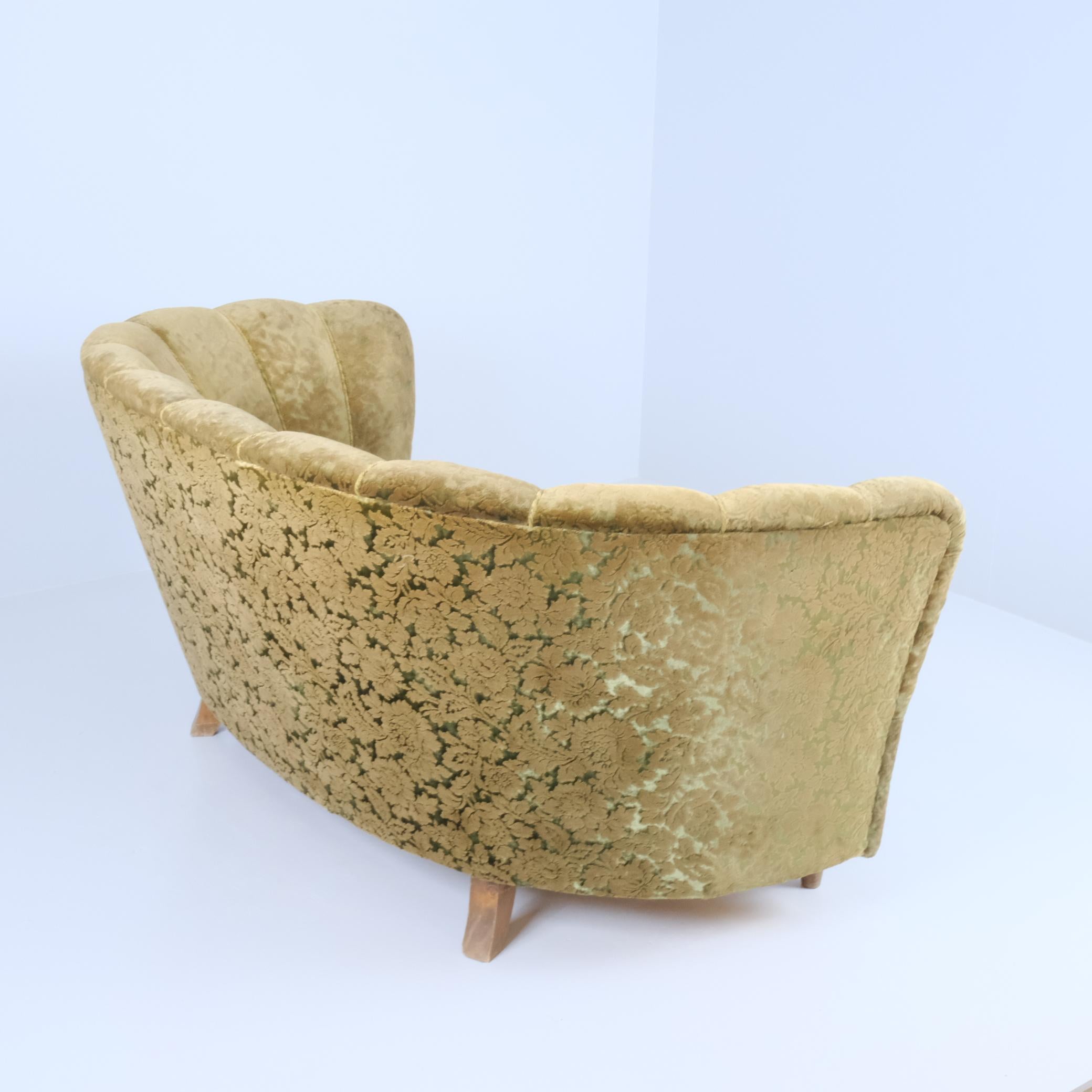 A Finnish Design Curved Sofa, Attr. Paul Boman Circa 1940s For Sale 2