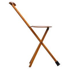 Una sedia pieghevole finlandese progettata per le Olimpiadi estive del 1952 a Helsinki.