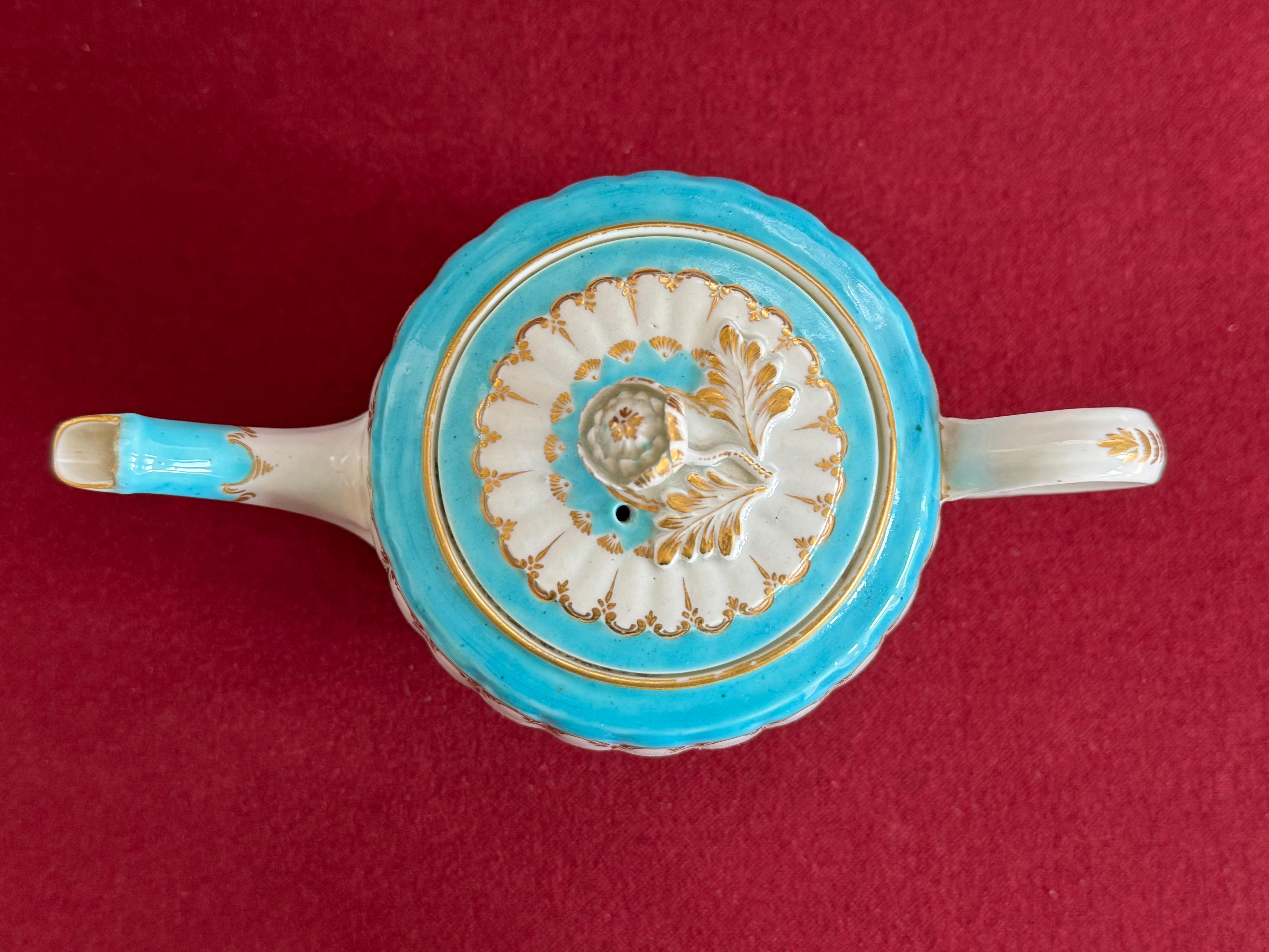 A First Period Worcester Porcelain Fluted Teapot c.1780 1