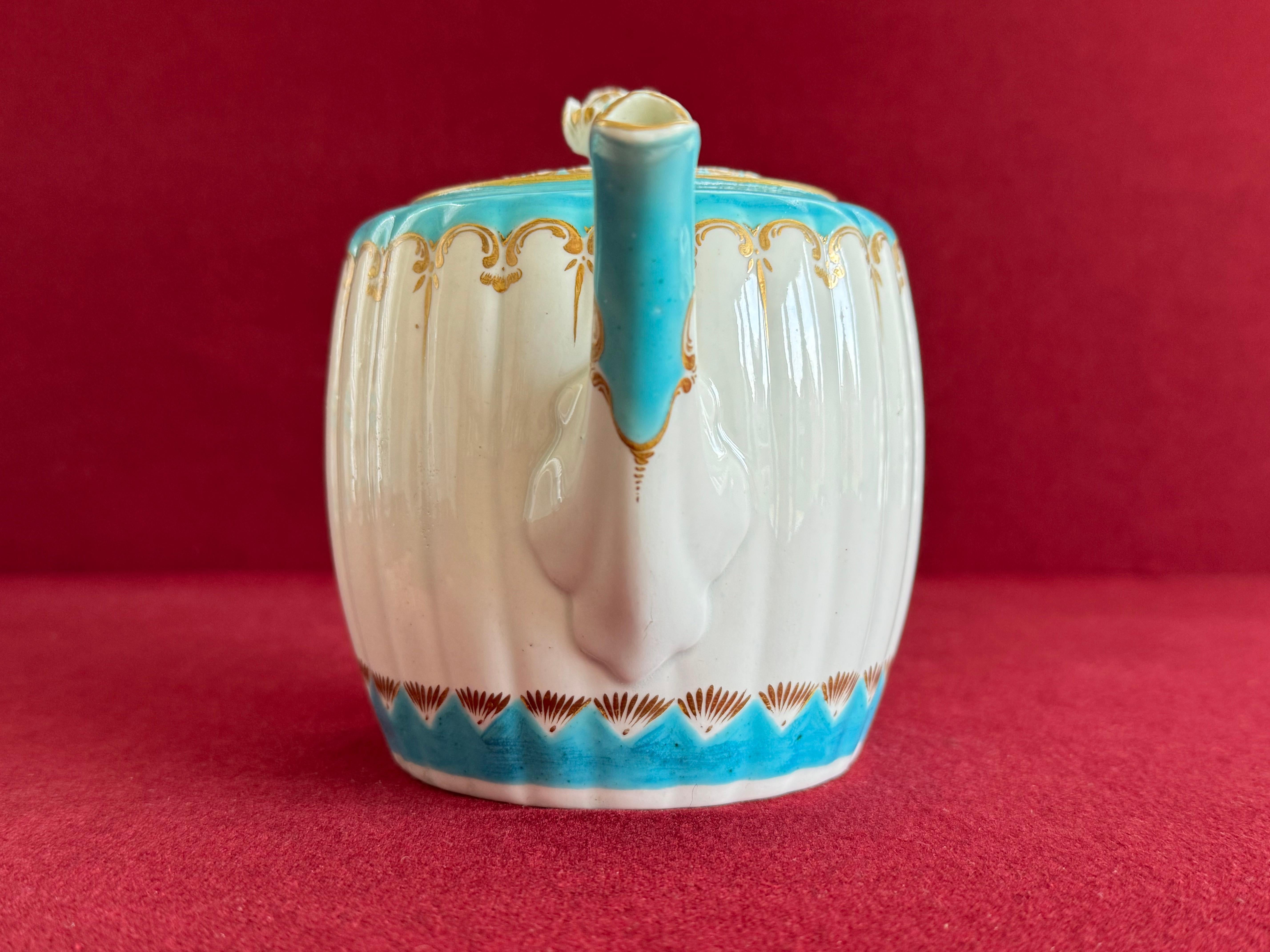 A First Period Worcester Porcelain Fluted Teapot c.1780 2