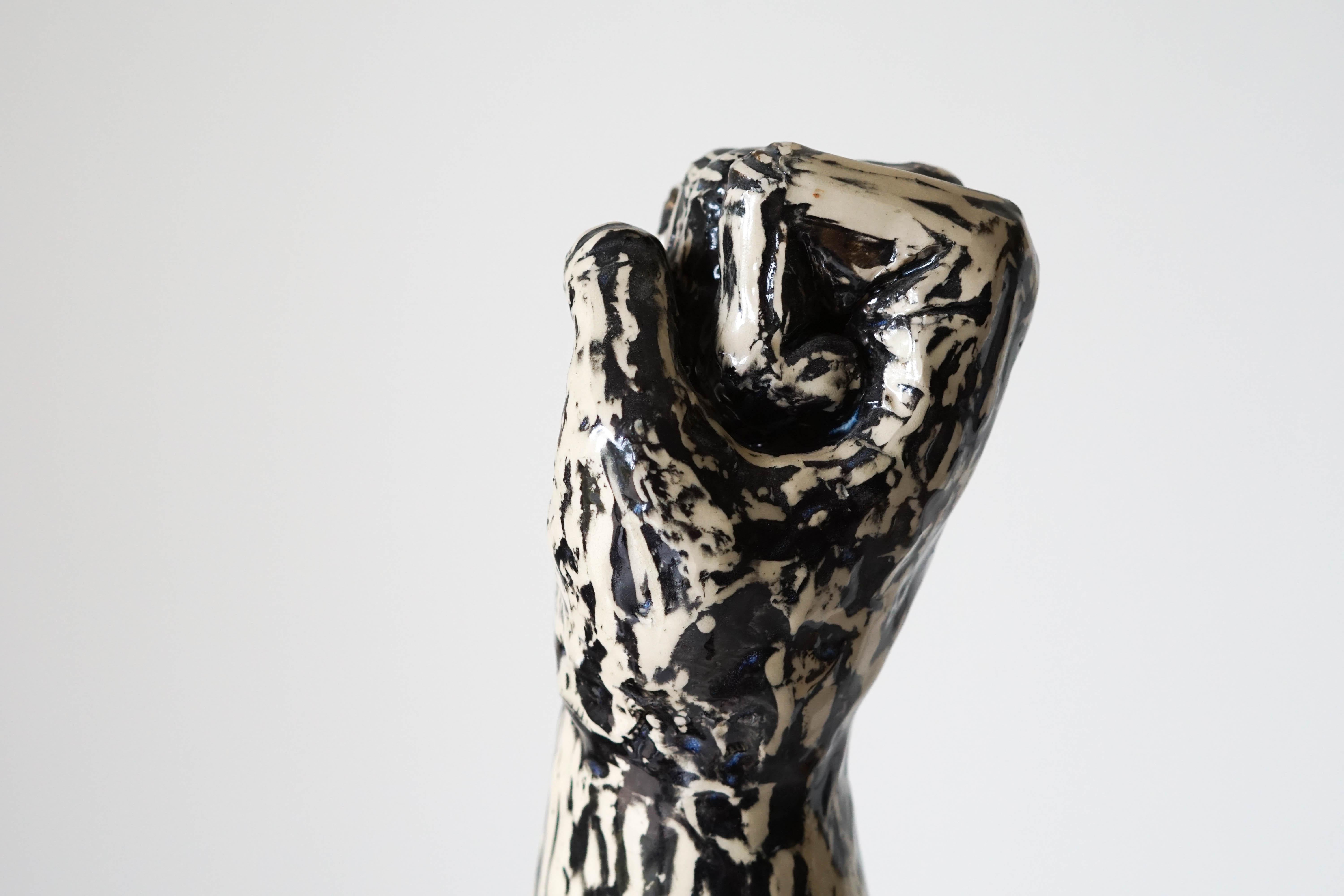 Fist is Not a Fight Ceramic Sculpture with under Glaze Sgraffito In Excellent Condition In Miami Beach, FL