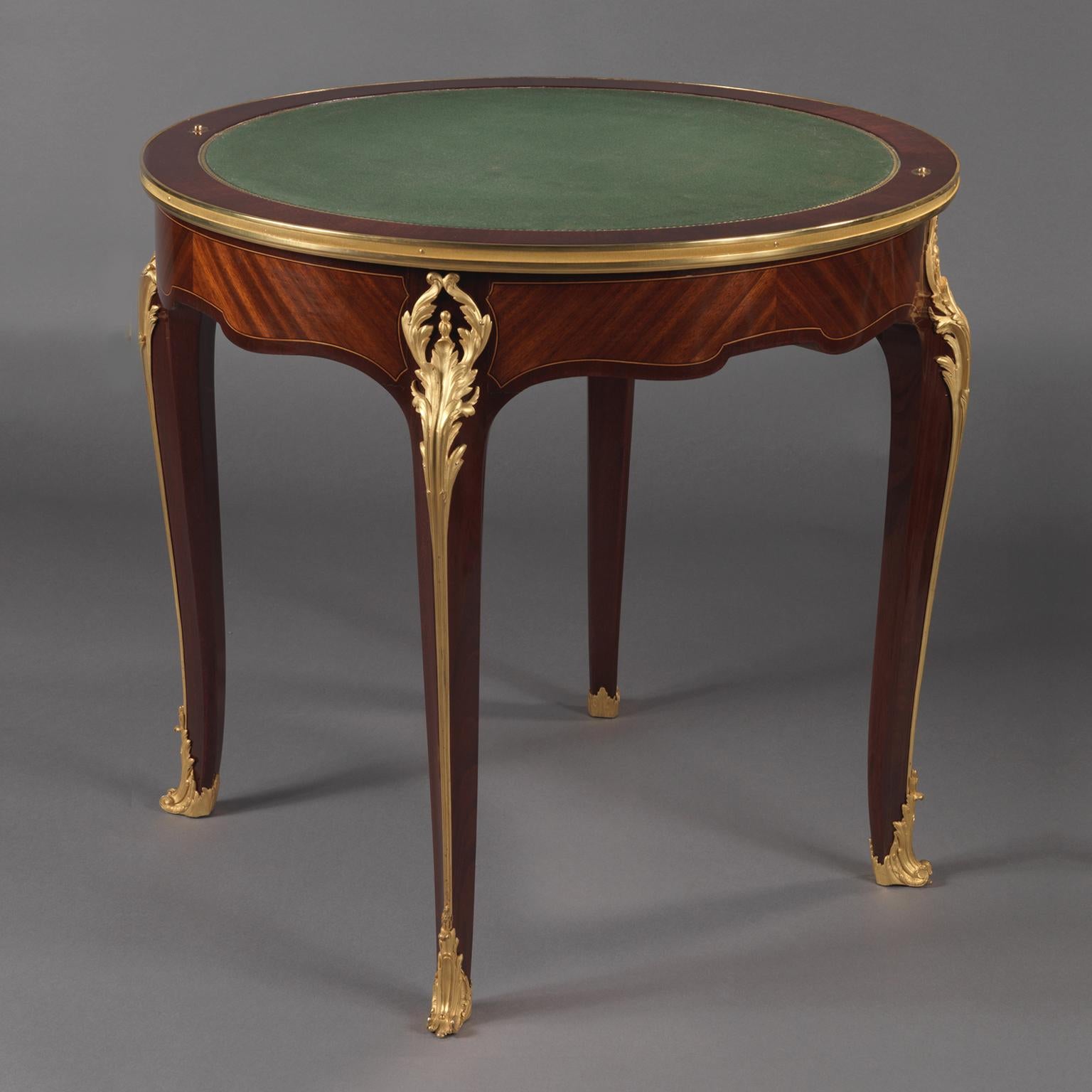 Louis XVI Flame Mahogany Gueridon with a Reversible Baise Lined Top, circa 1890 For Sale