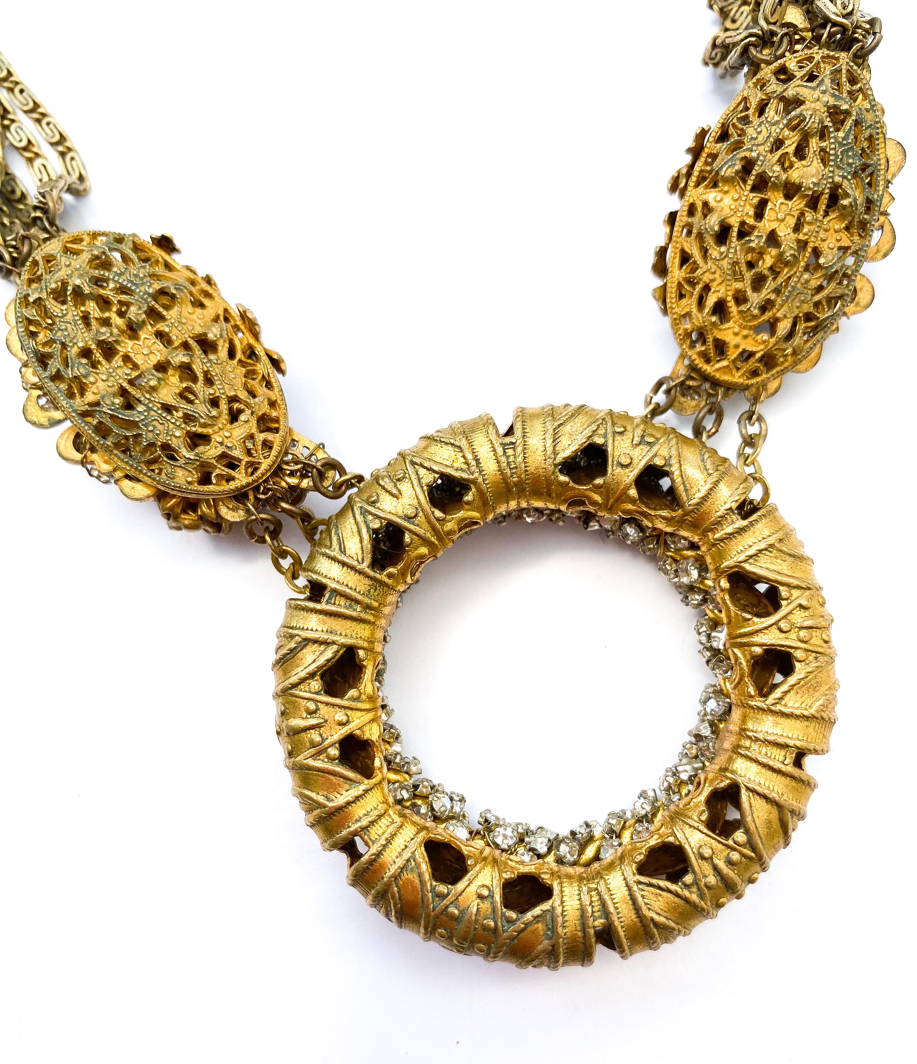 A flattened gilt chain and rose monte necklace, Miriam Haskell, early 1950s. For Sale 3