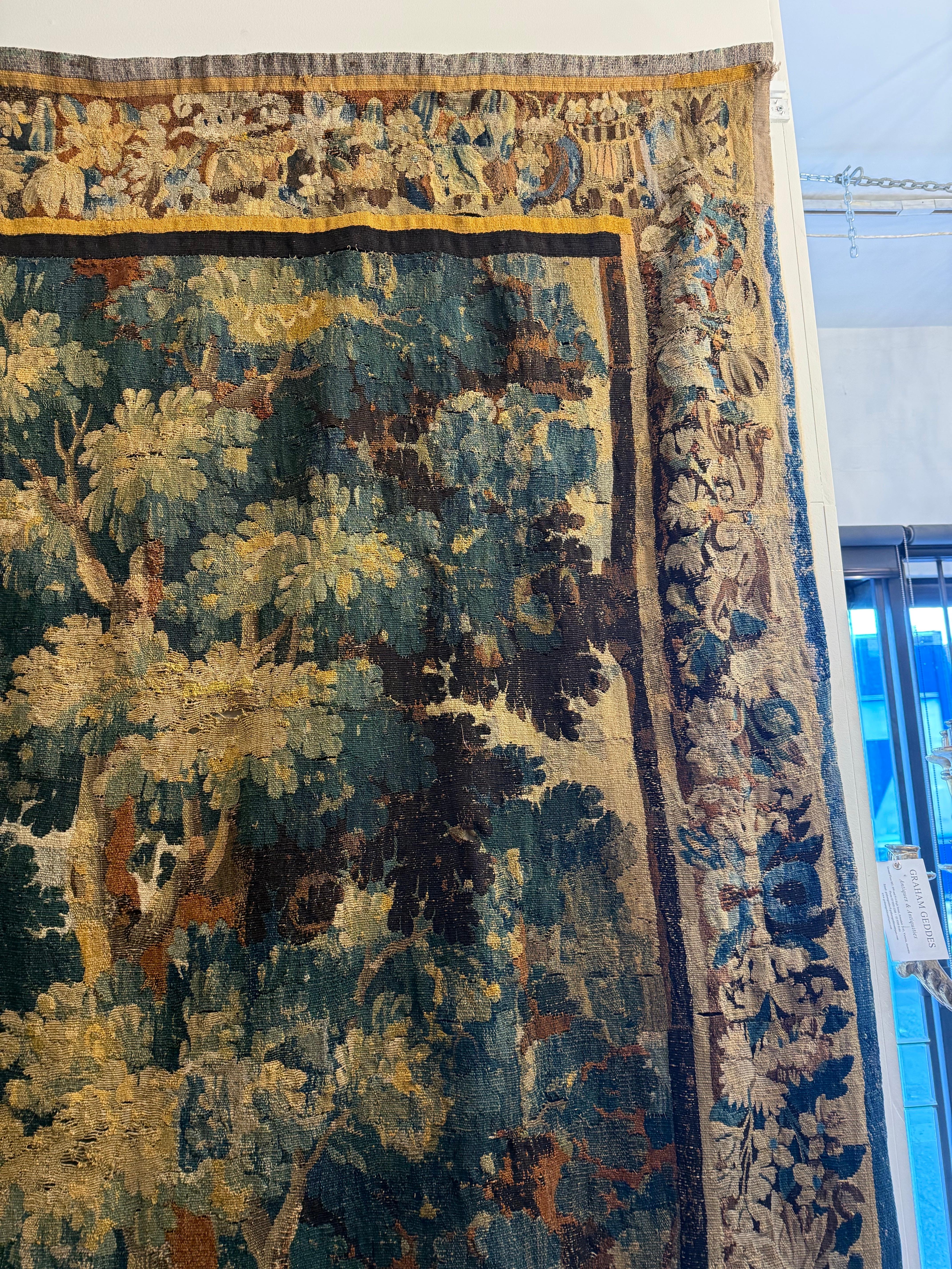 Flemish Verdure Tapestry, 18. Jahrhundert (Wolle) im Angebot