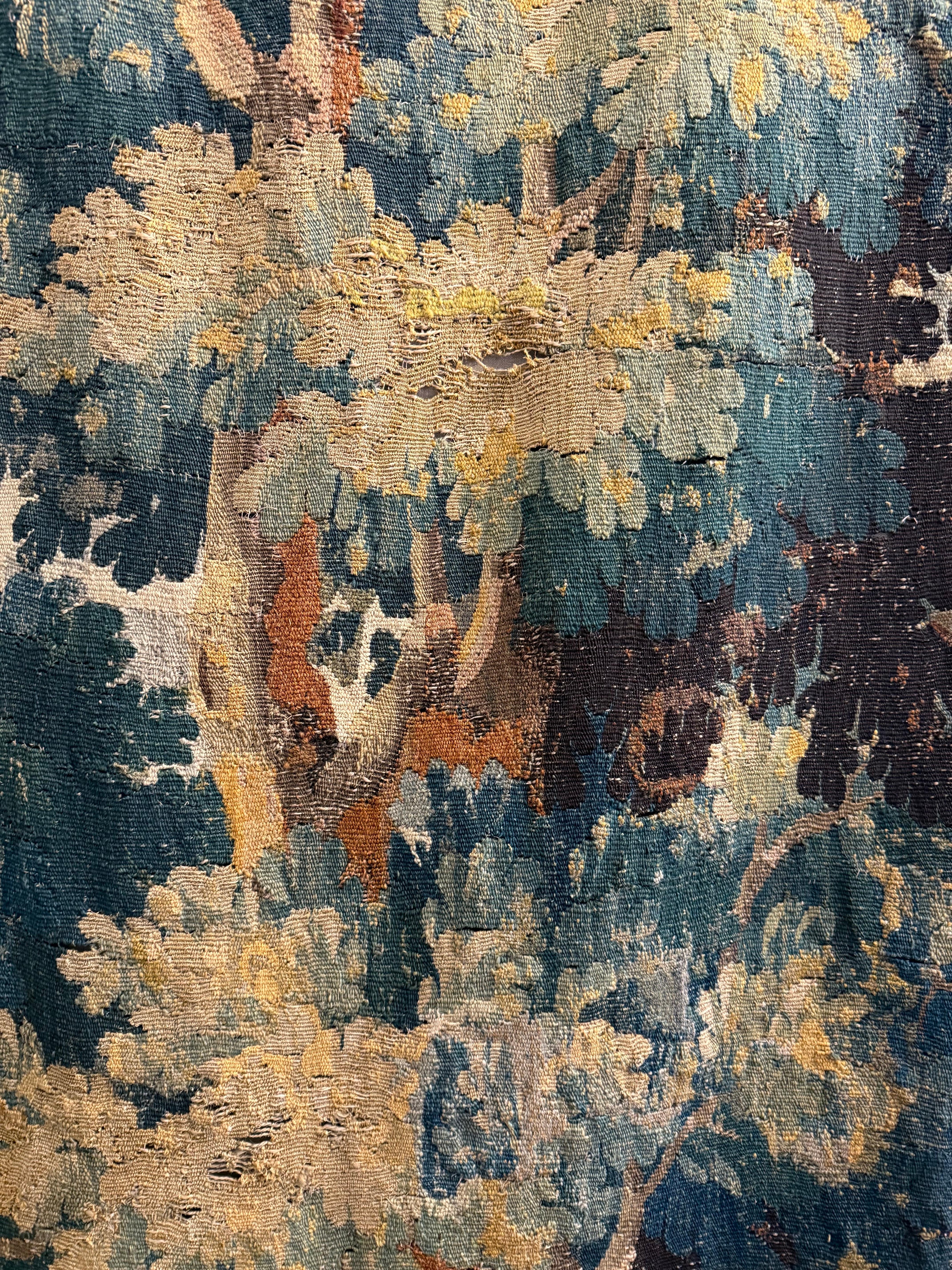 Flemish Verdure Tapestry, 18. Jahrhundert im Angebot 1