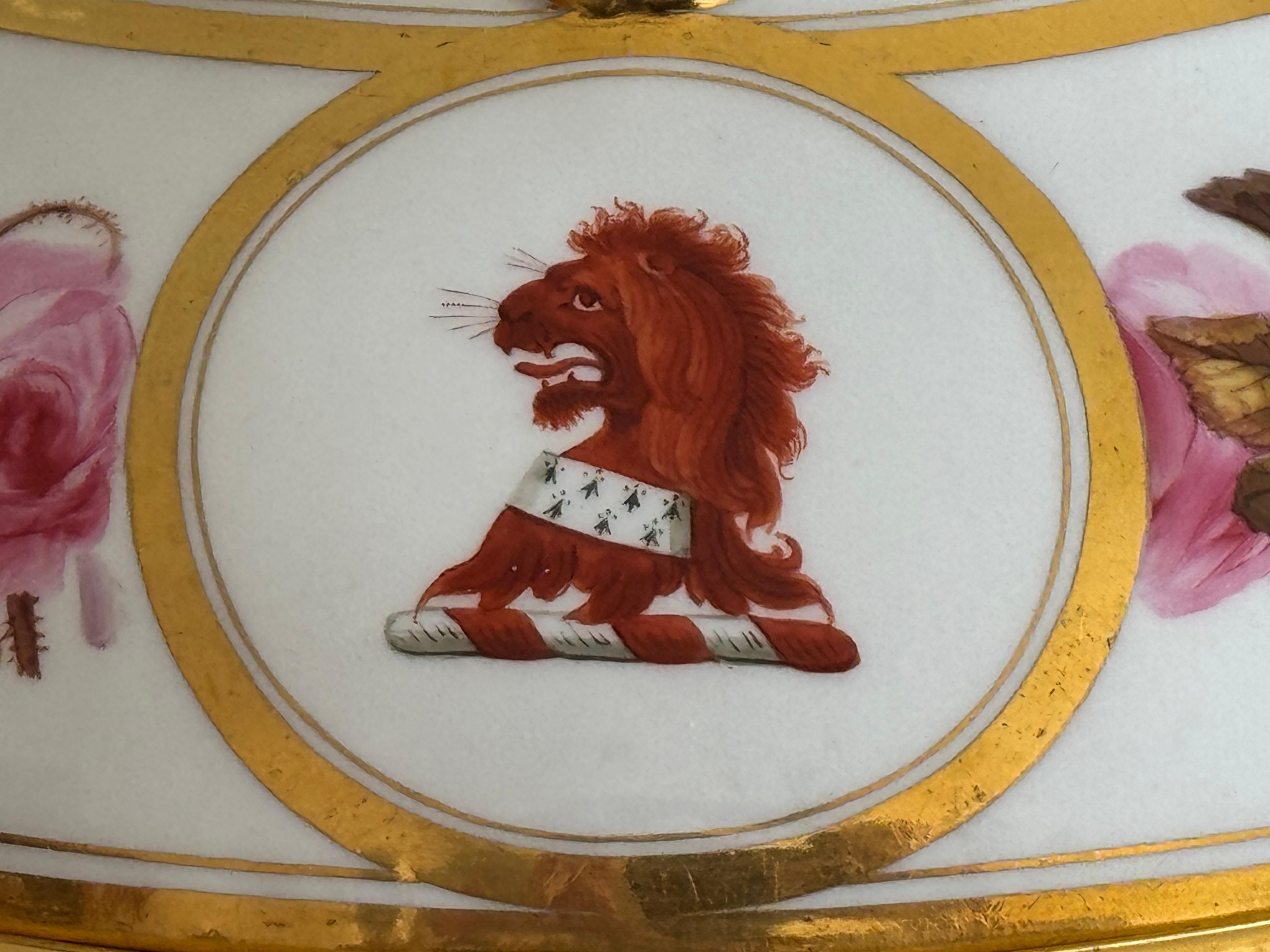 A Flight, Barr and Barr Worcester Porcelain Entrée Dish c.1815 - 1820 For Sale 1