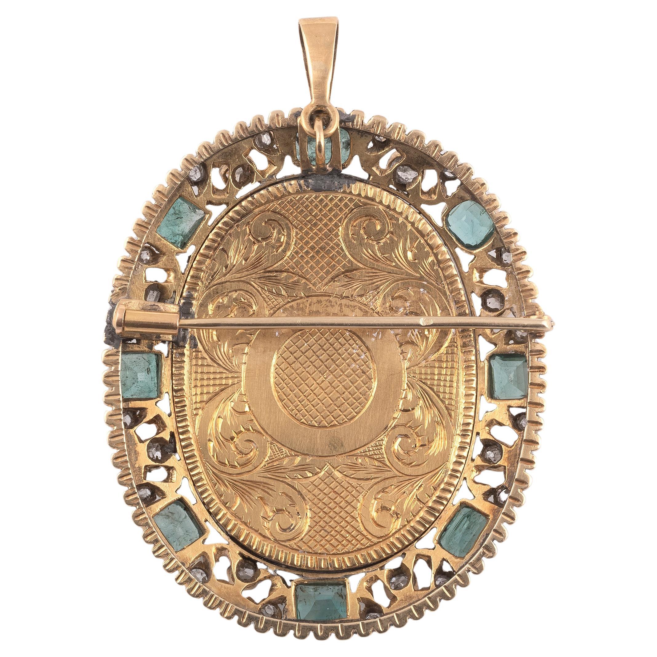 A Flora Cameo Emerald Diamond And Yellow Gold Brooch-Pendant In Excellent Condition In Firenze, IT