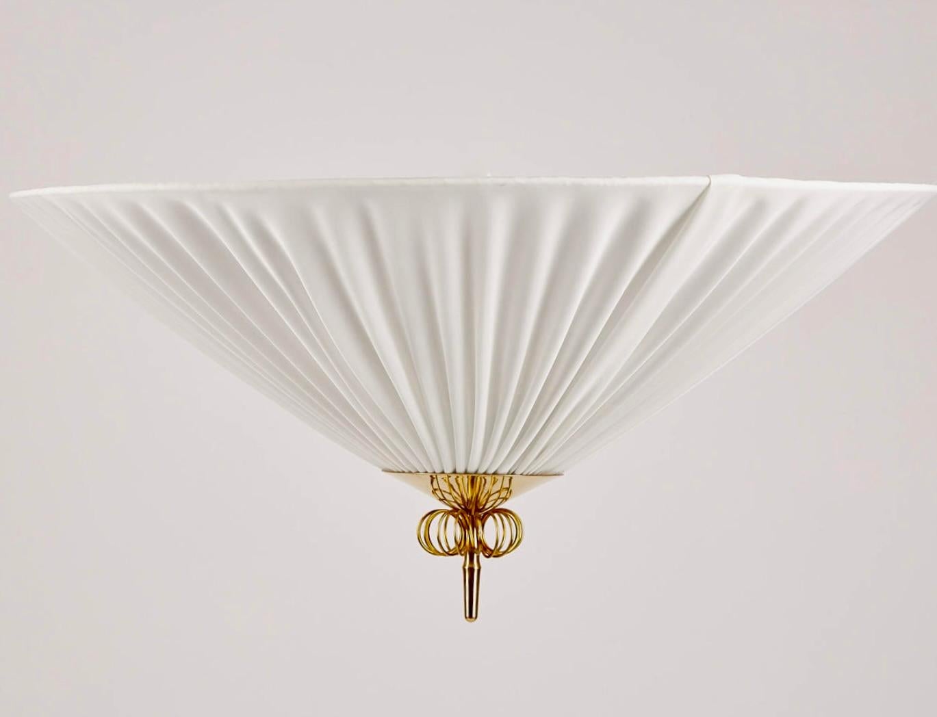 Scandinavian Modern A flush mount lighting  Paavo Tynell,  model K5-26.