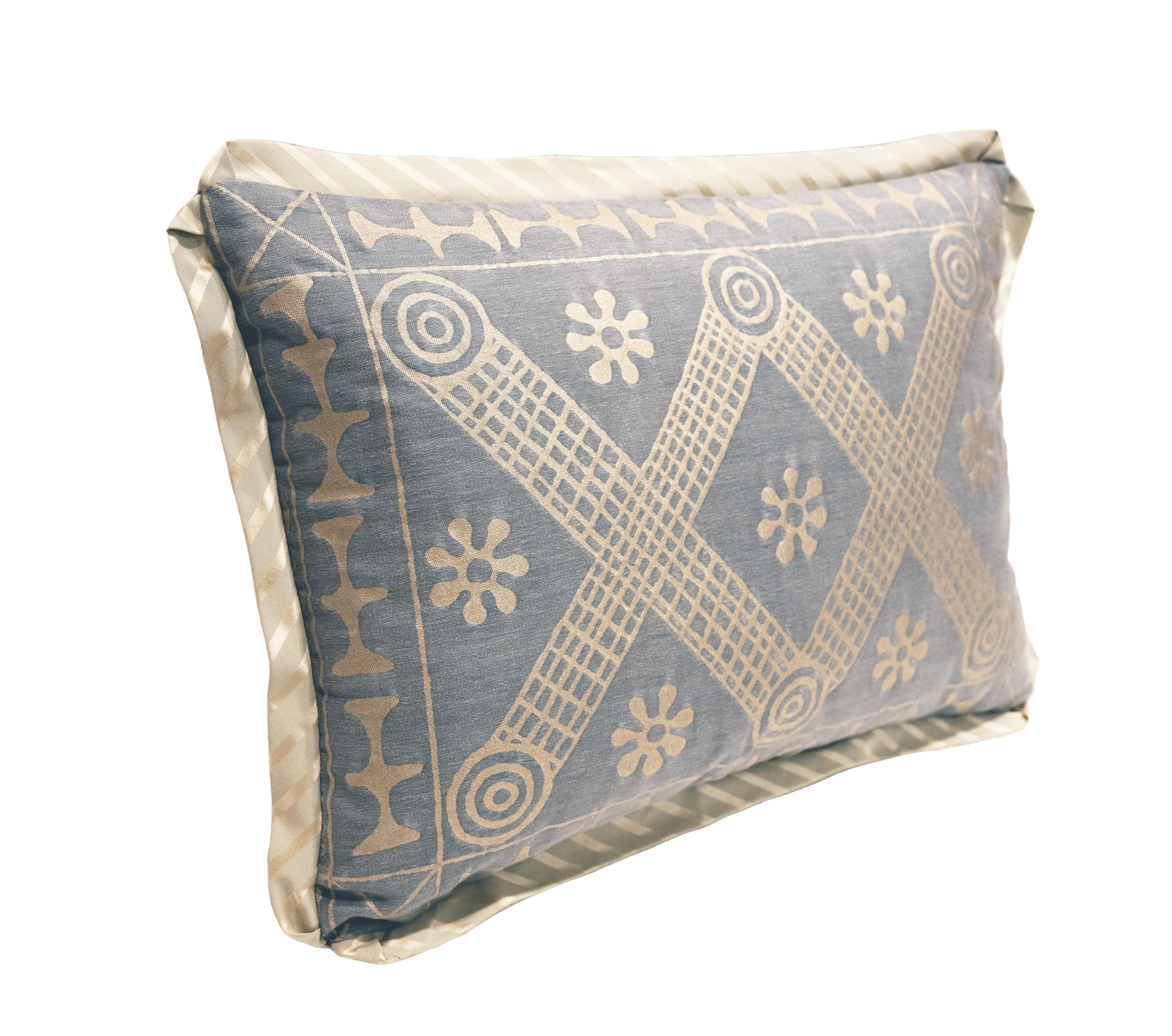 Fait main Coussin Fortuny au motif Ashanti en vente
