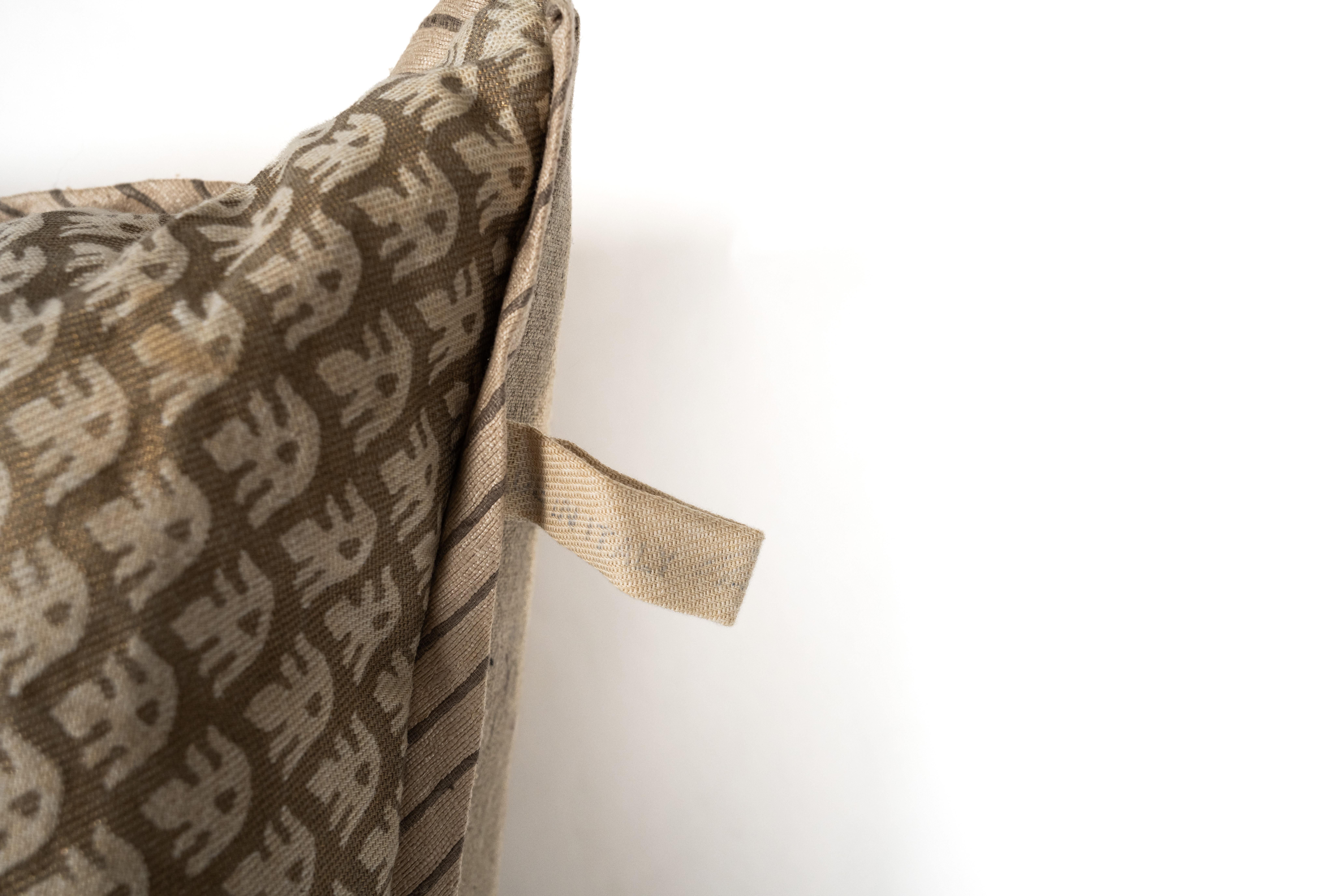 Tissu Coussin en tissu de Fortuny au motif Canestrelli en vente