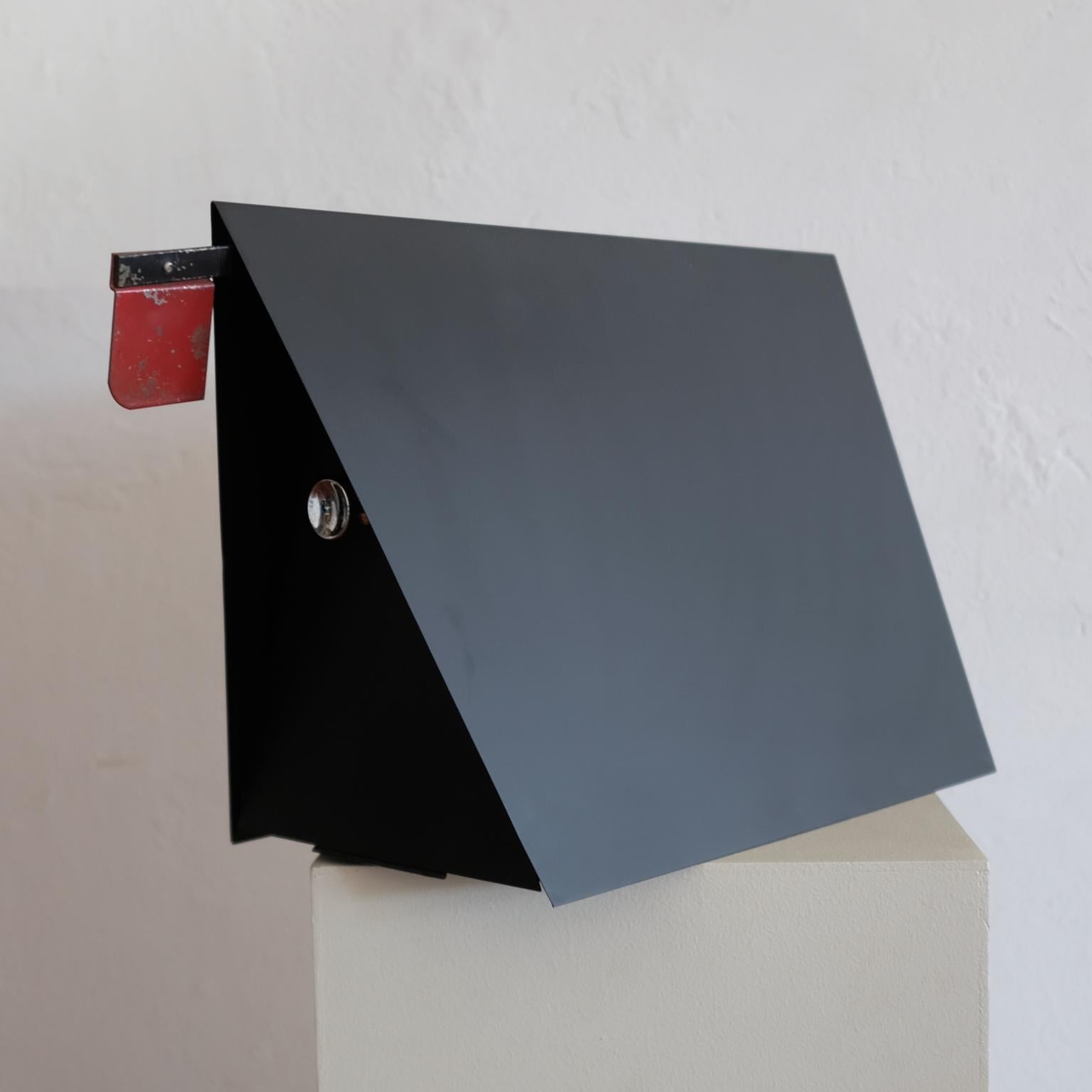 a frame mailbox