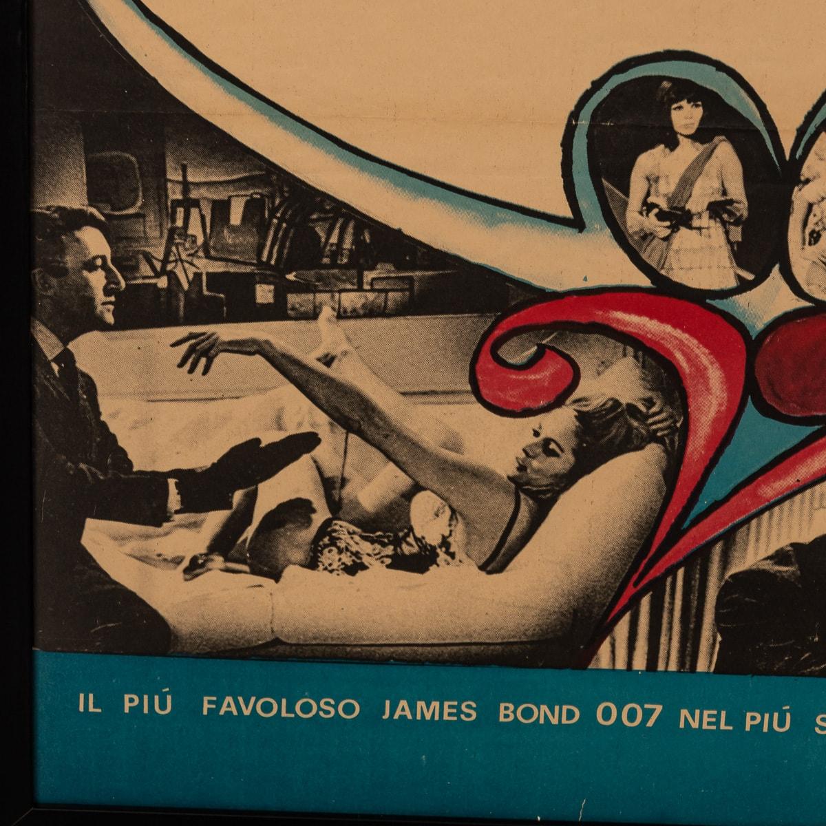 Gerahmtes Original James Bond 007 „ Casino Royale“, Filmplakat, ca. 1967 im Angebot 11
