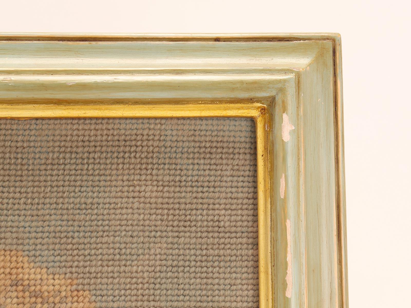 Bois Petit point encadré représentant un bulldog anglais, Autriche fin du 19e siècle. en vente