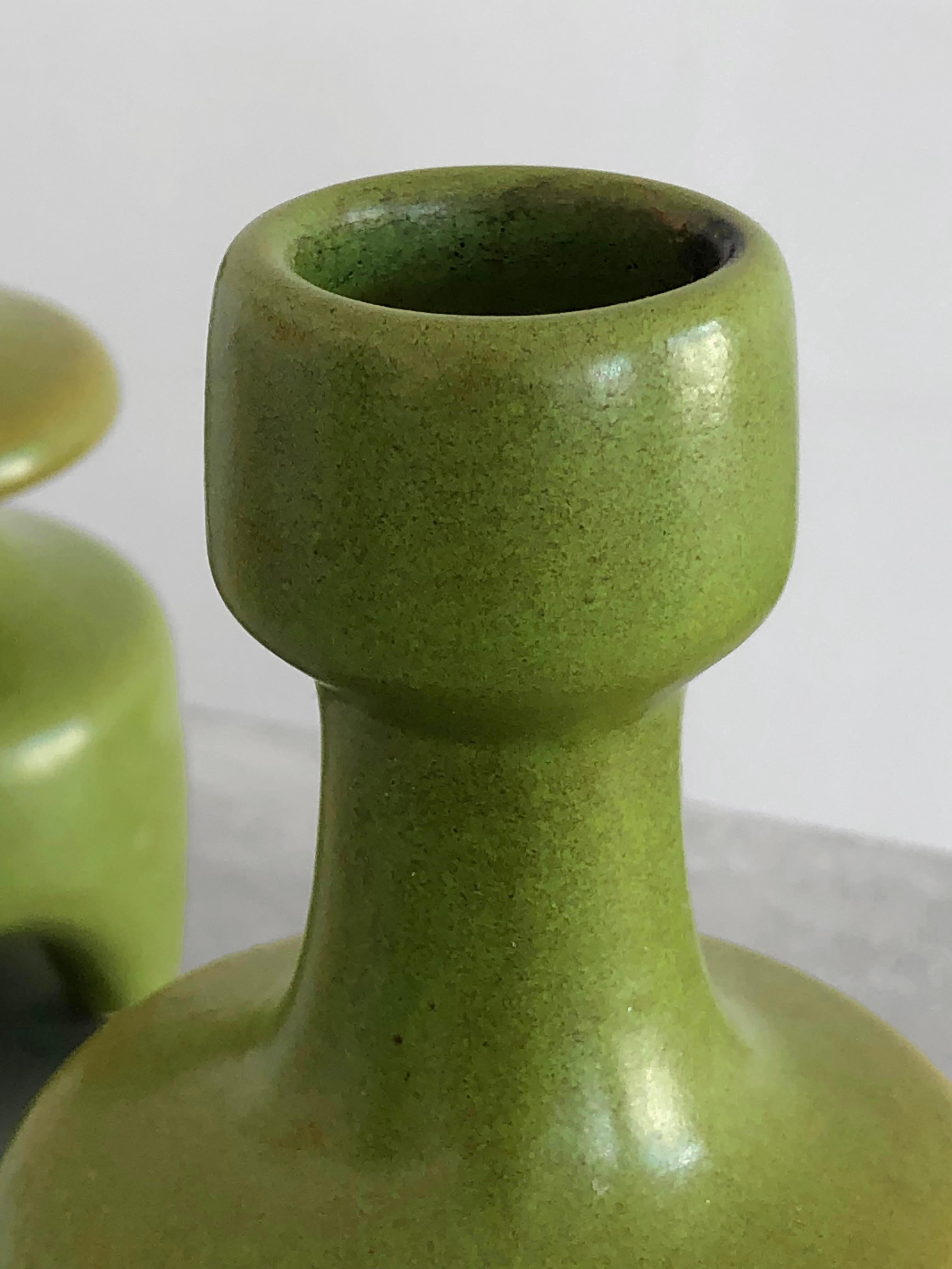PAR DE VELAS DE CERÁMICA MODERNISTA DE FORMA LIBRE  por ANDRE BAUD, Francia 1950 en venta 2