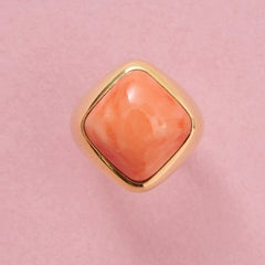 A French 18k gold and Coral Dress Ring