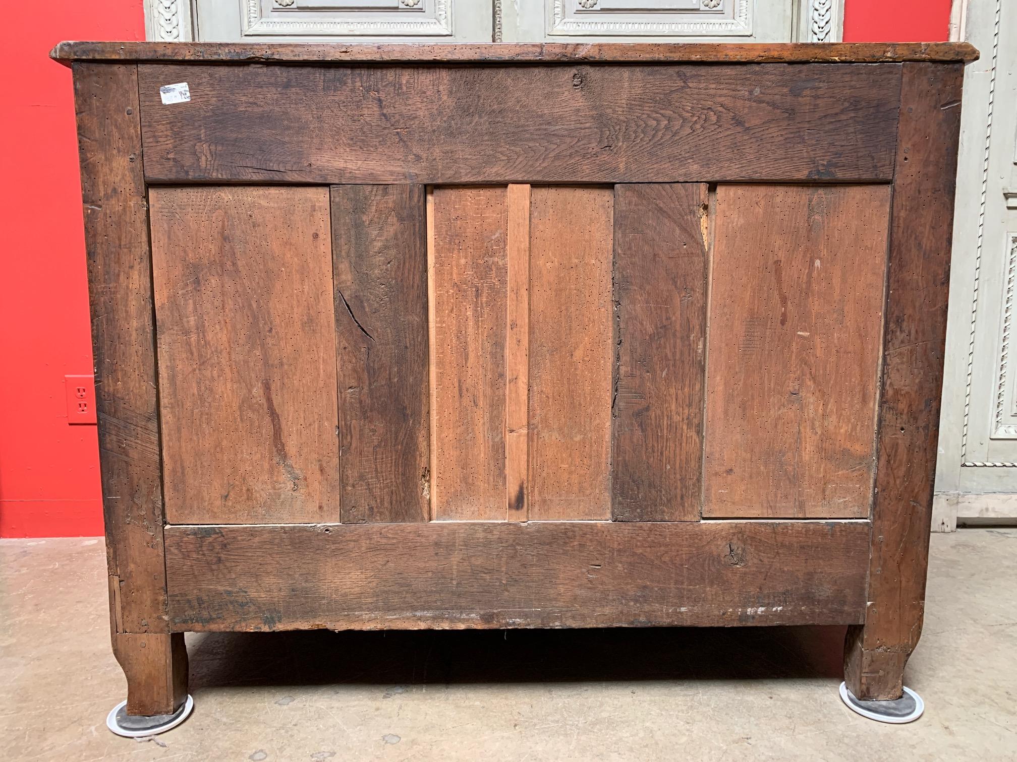 French 18th Century Regence Commode For Sale 6