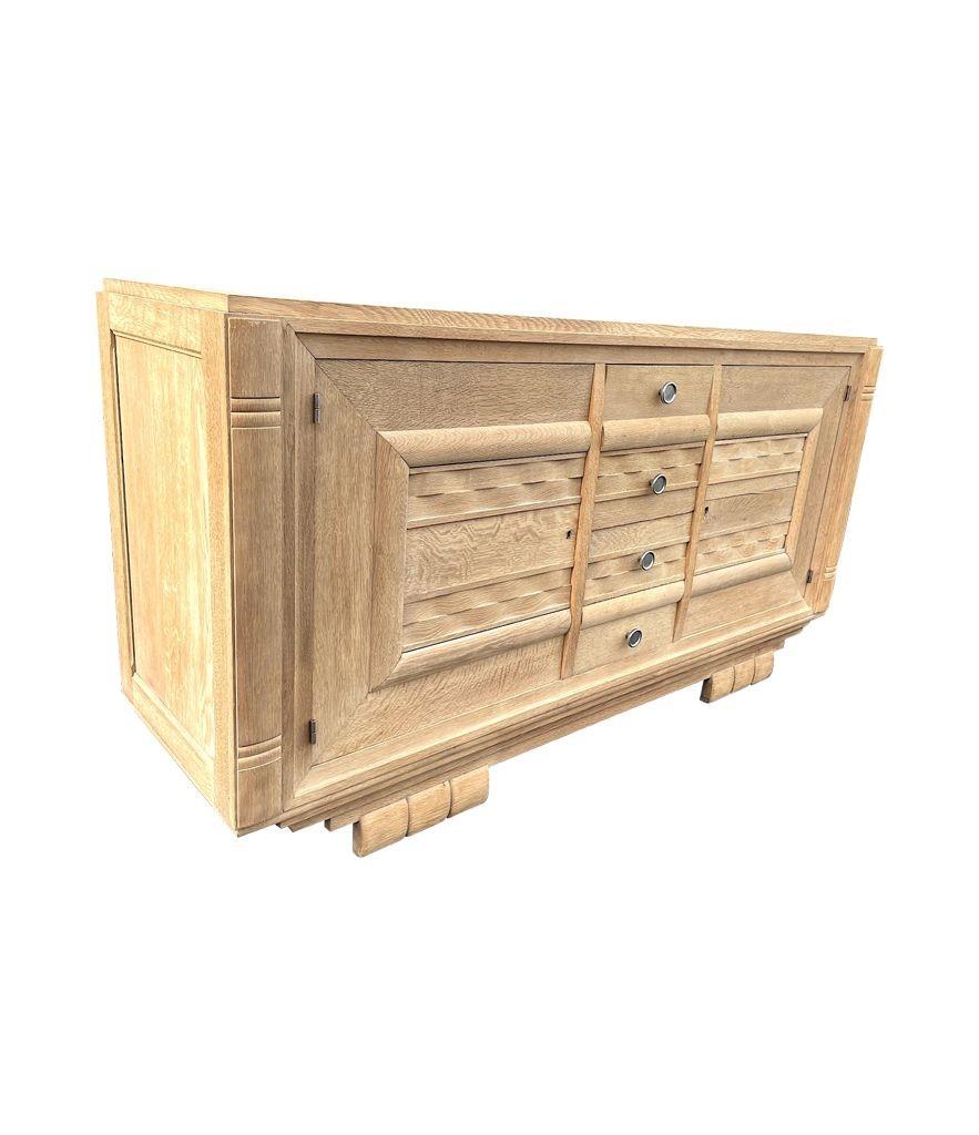 Mid-20th Century French 1940s Bleached Oak Sideboard with Two Doors and Four Central Drawers For Sale