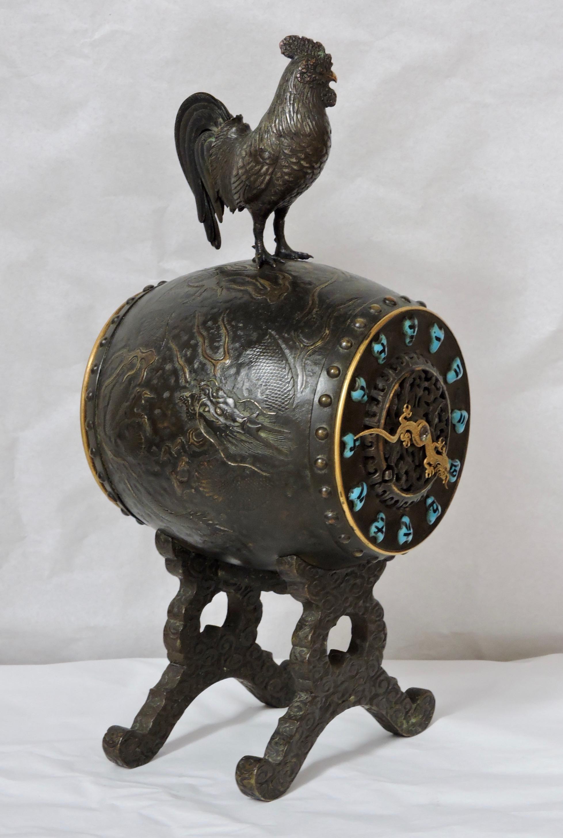 Chinoiserie-Zeitmesser von Susse Frères aus dem 19. Jahrhundert, Ästhetizismus (Bronze) im Angebot