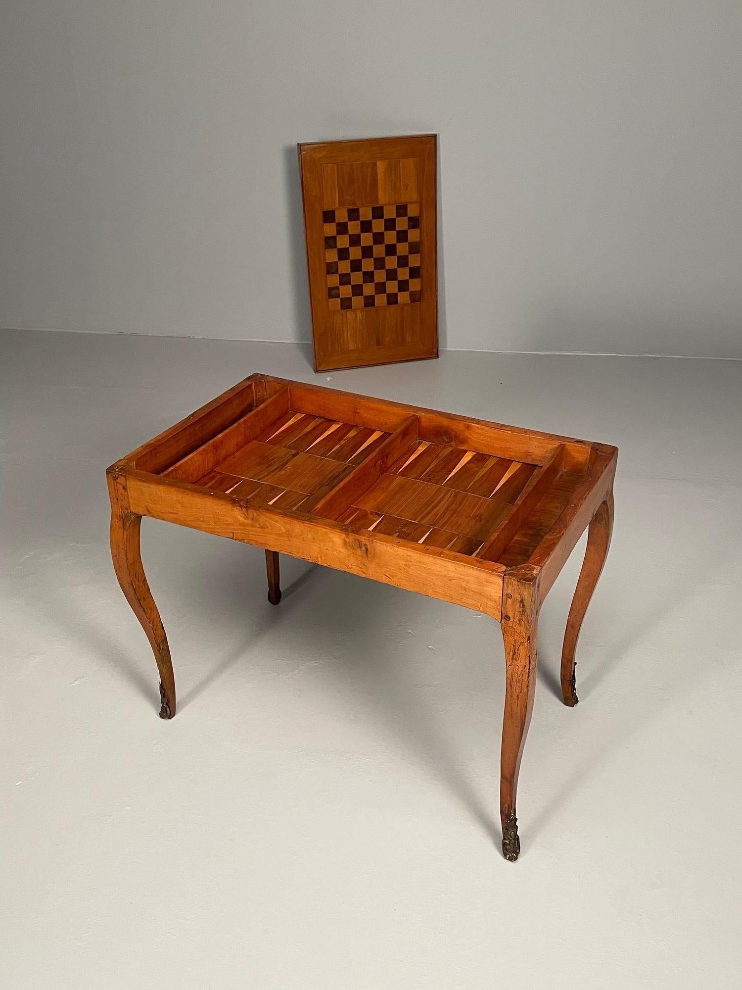 Antiker Backgammon-Tisch, grüne Lederplatte, Bronze, Frankreich, 1840er Jahre im Angebot 1