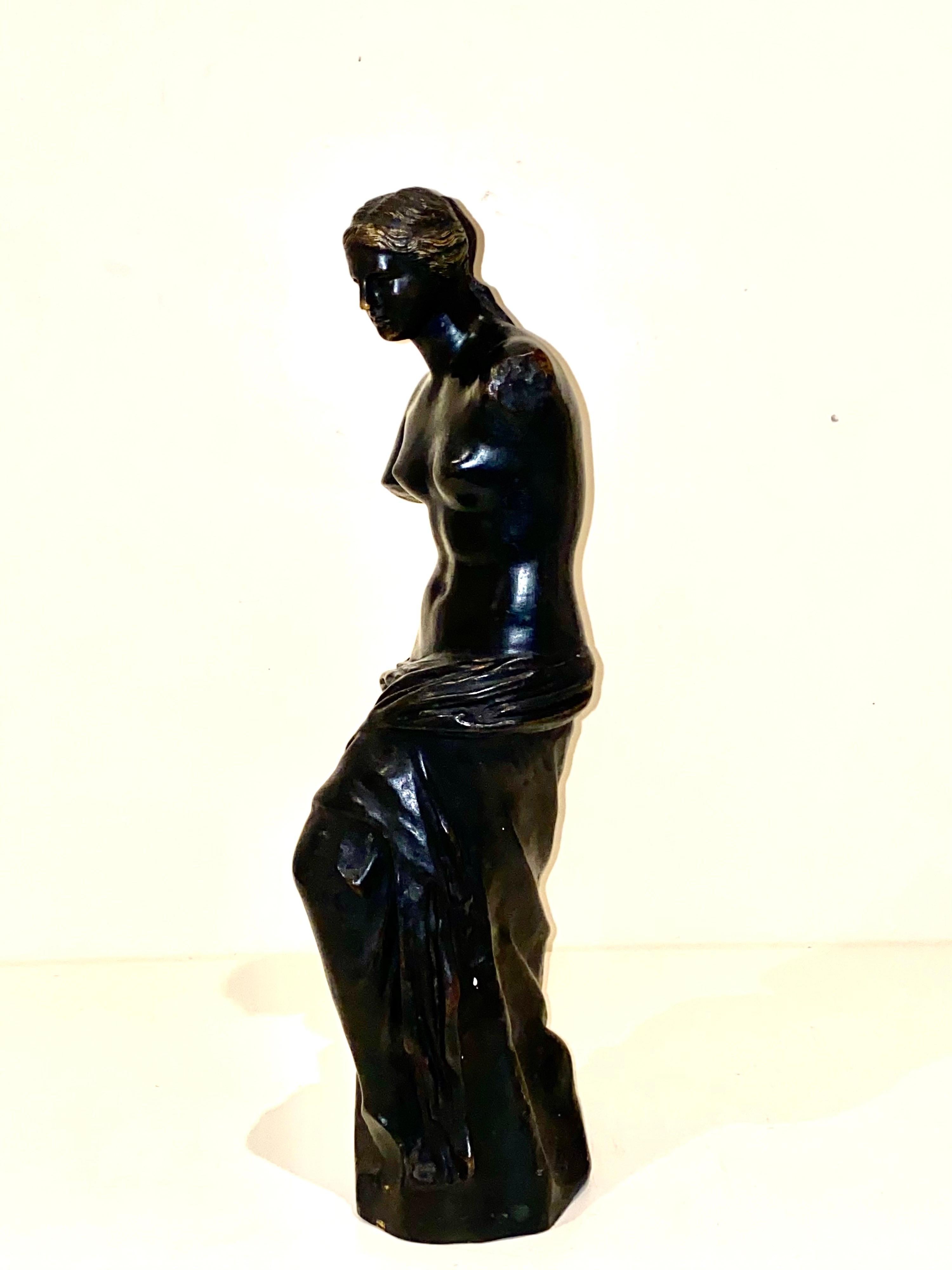 Figure de Vénus de Milo en bronze du XIXe siècle Bon état - En vente à London, GB