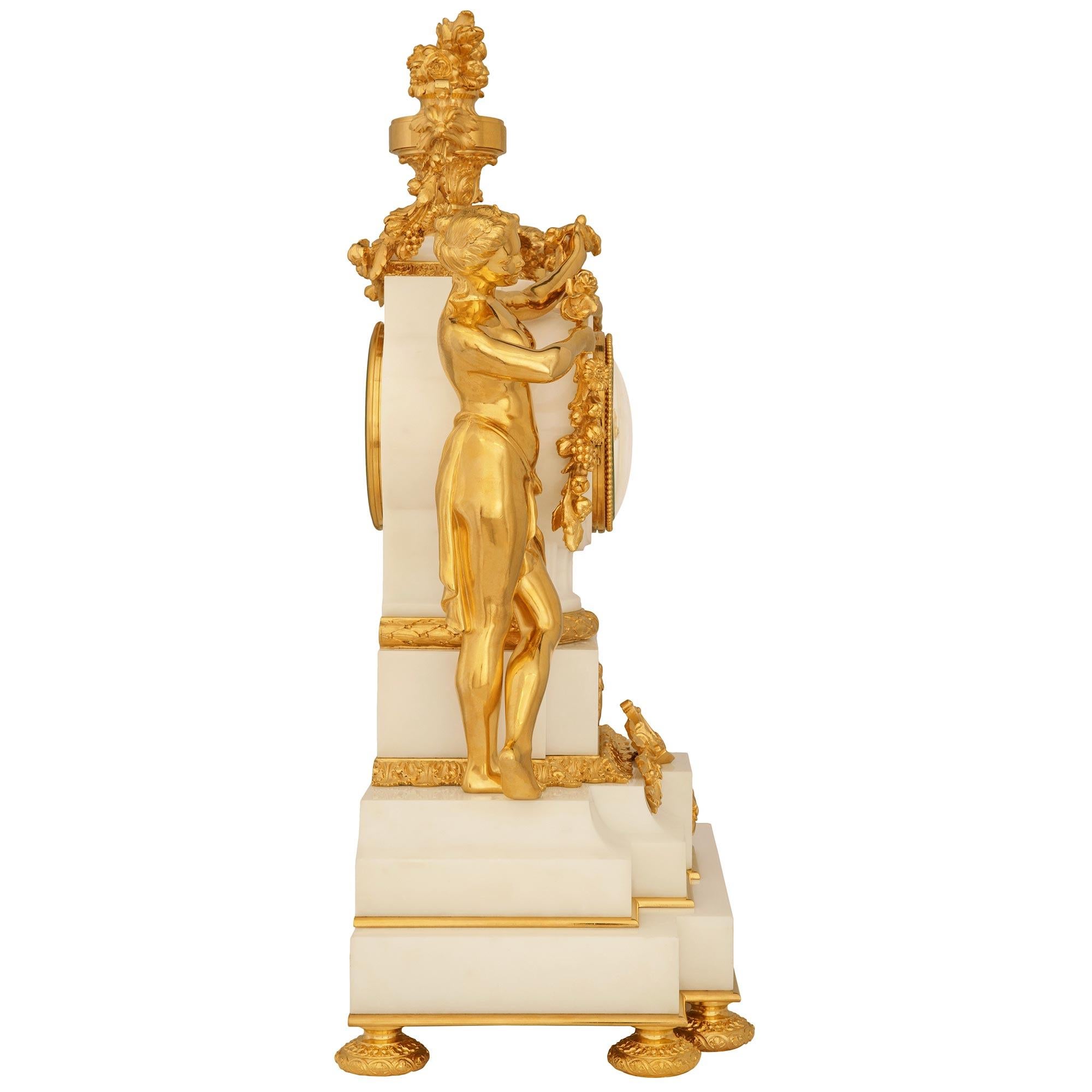 A French 19th century Carrara marble and Ormolu clock, by Mathieu Planchon In Good Condition For Sale In West Palm Beach, FL