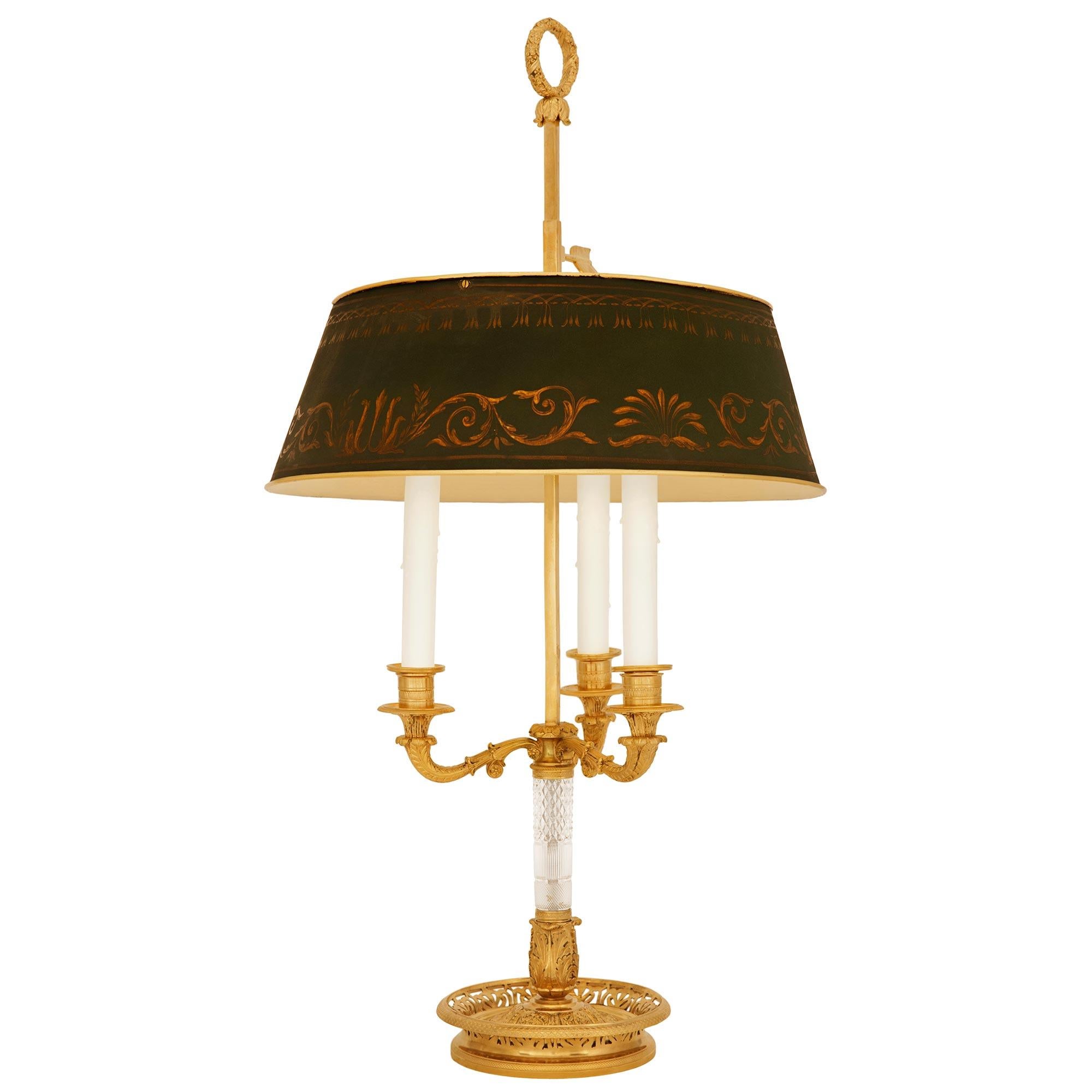 A French 19th century Charles X Period Ormolu, Tole and Crystal bouillotte lamp In Good Condition For Sale In West Palm Beach, FL
