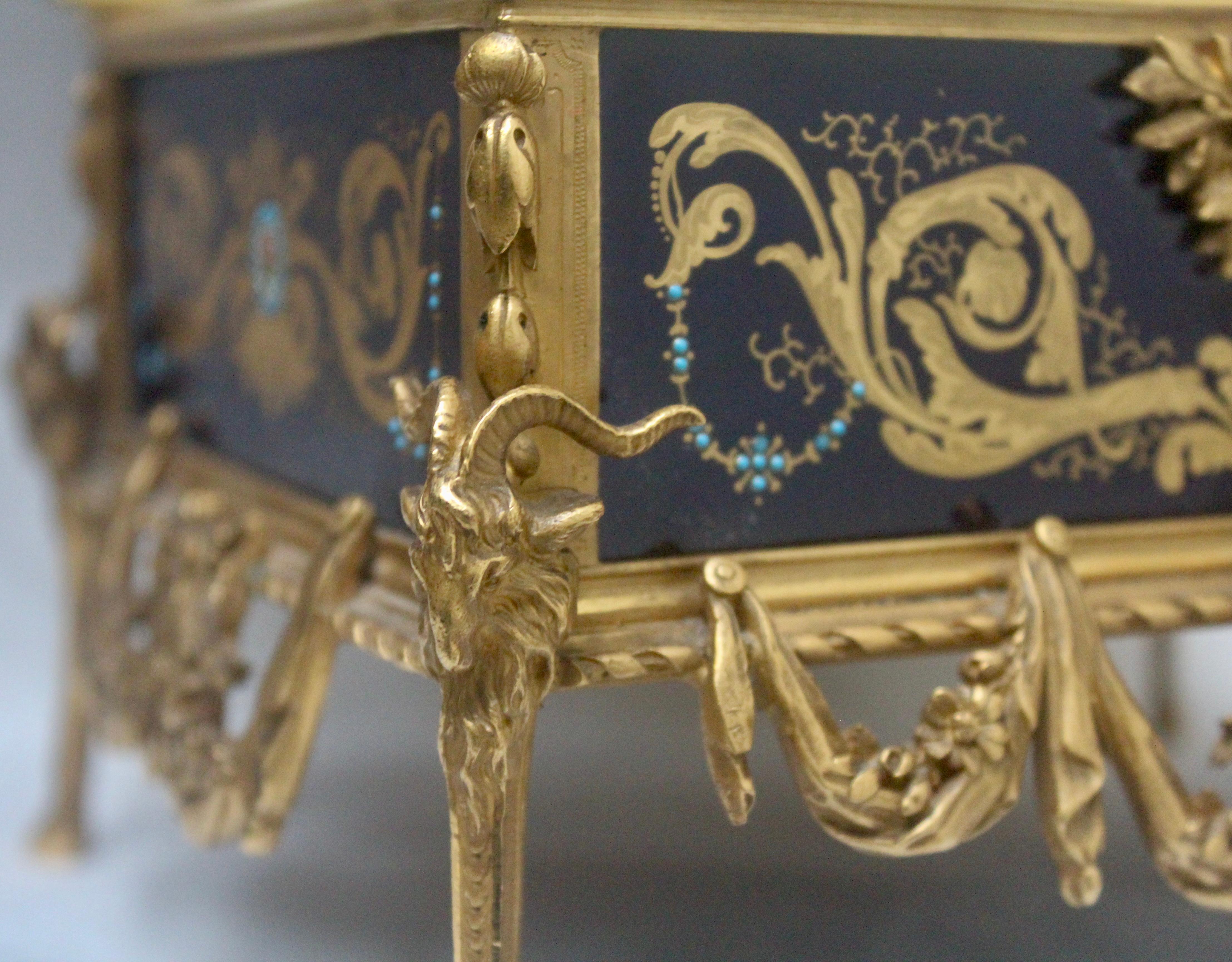French 19th Century Enameled and Ormolu-Mounted Jewelry Casket 4