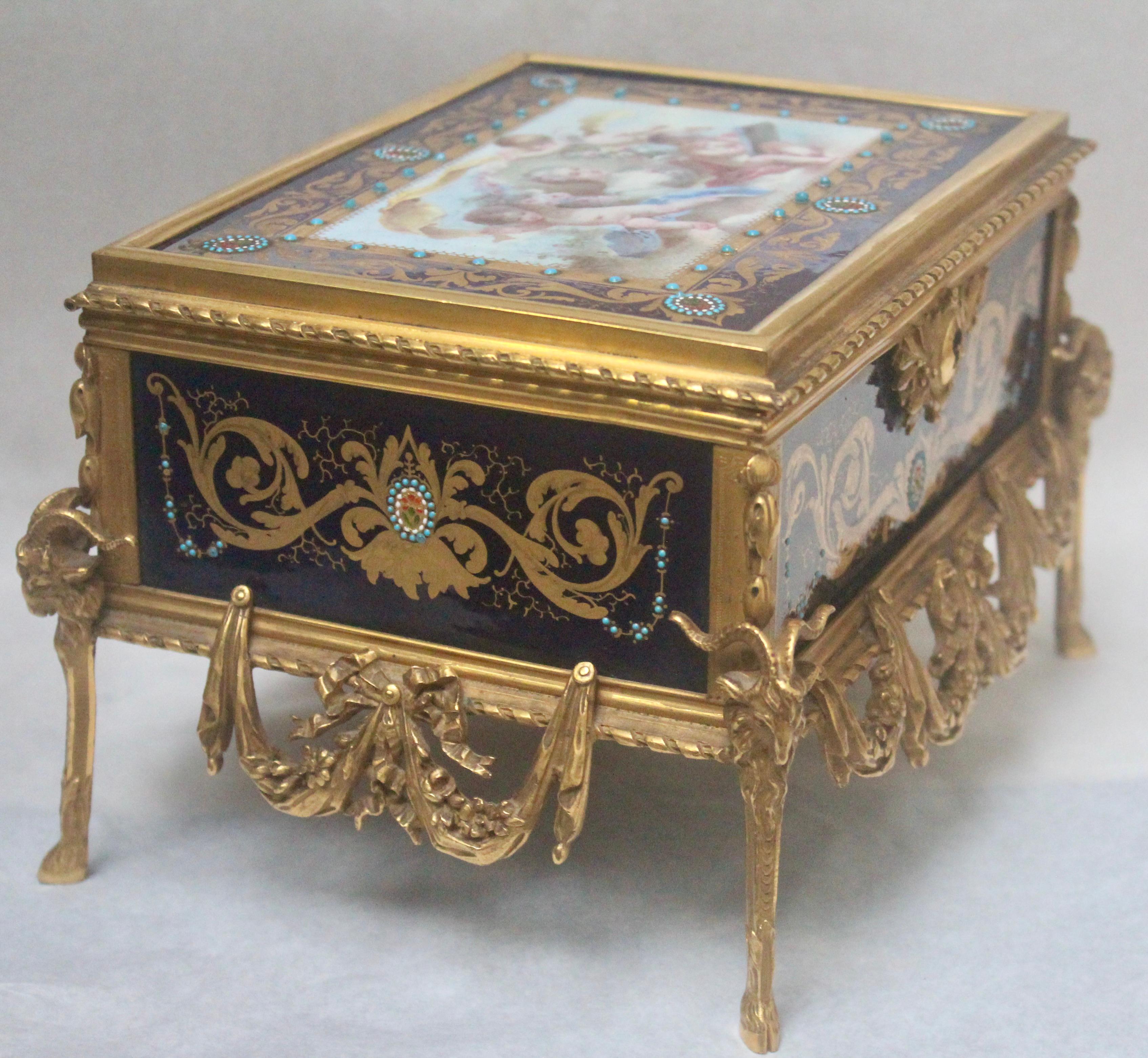 French 19th Century Enameled and Ormolu-Mounted Jewelry Casket 1