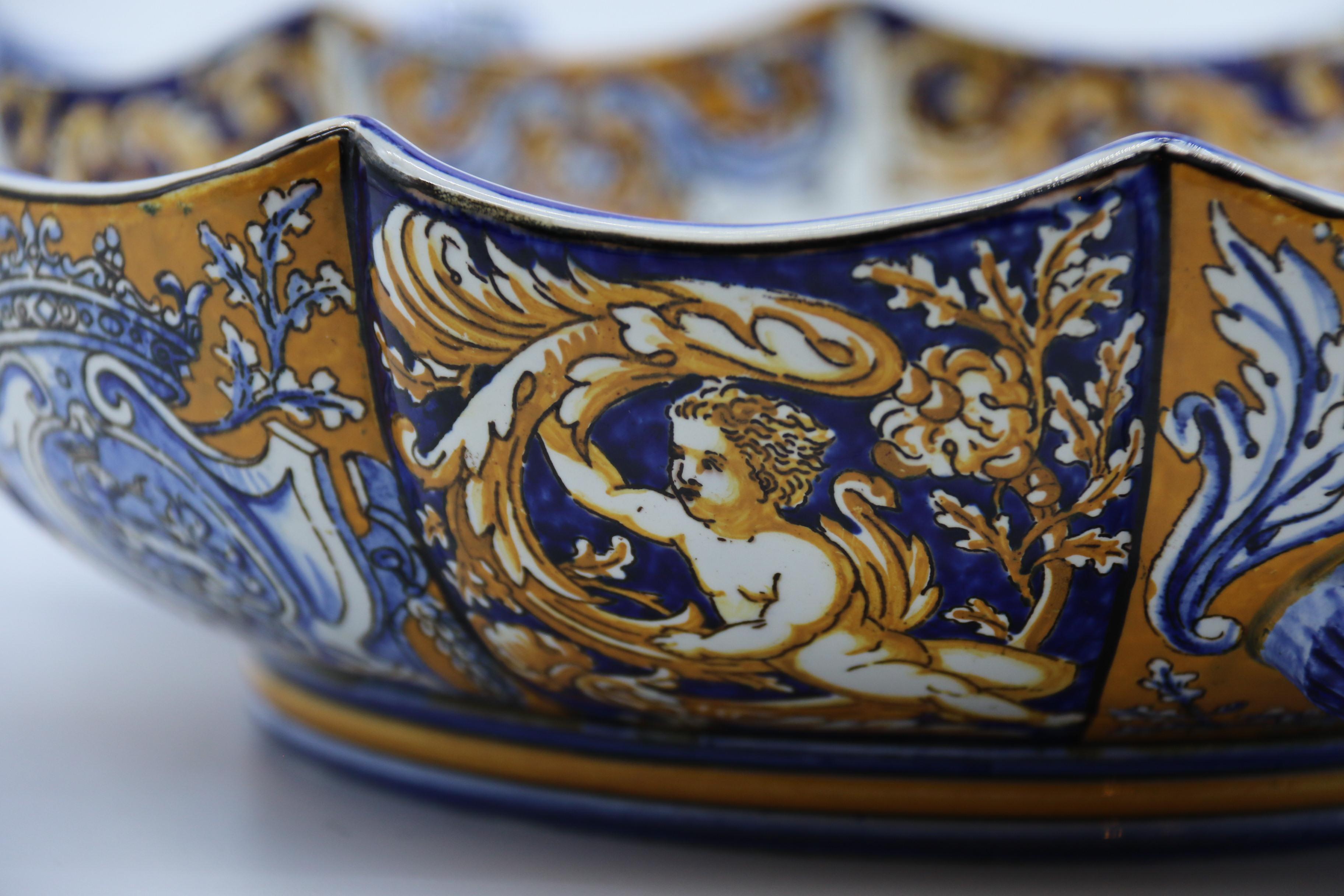 A French 19th century hand painted majolica dish from the Gien factory C 1875 For Sale 13