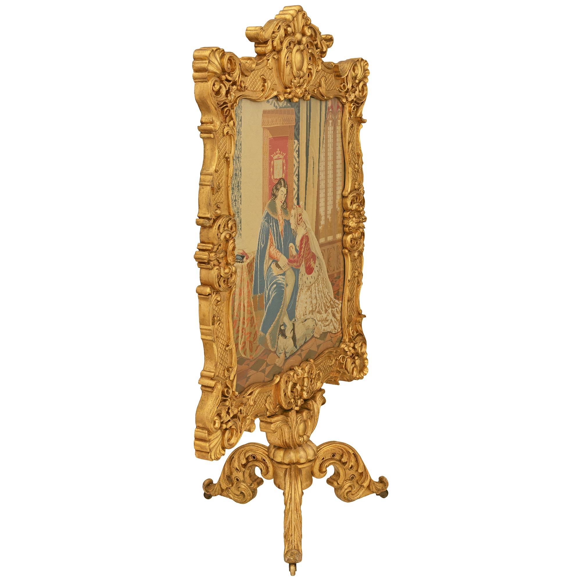 Francese Paravento francese del XIX secolo di stile Luigi XIV in legno dorato e punto d'aghi in vendita