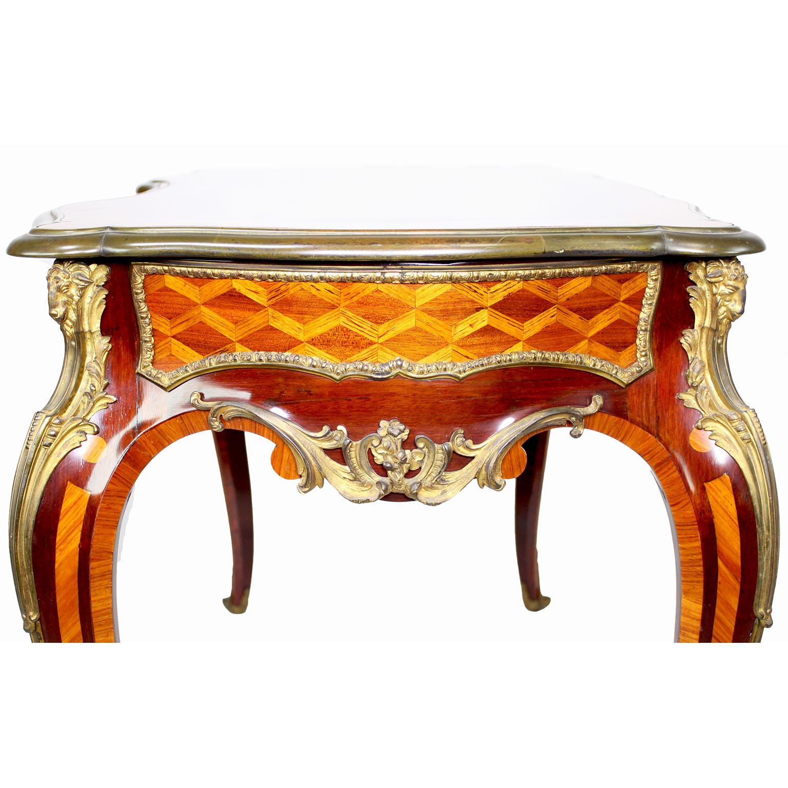 A French 19th Century Louis XV Style Kingwood Parquetry Ladies Writing Desk  For Sale 5