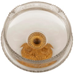 Franzsische Tafelaufsatz-Schale aus Goldbronze und Baccarat-Kristall im Louis-XVI-Stil des 19. Jahrhunderts