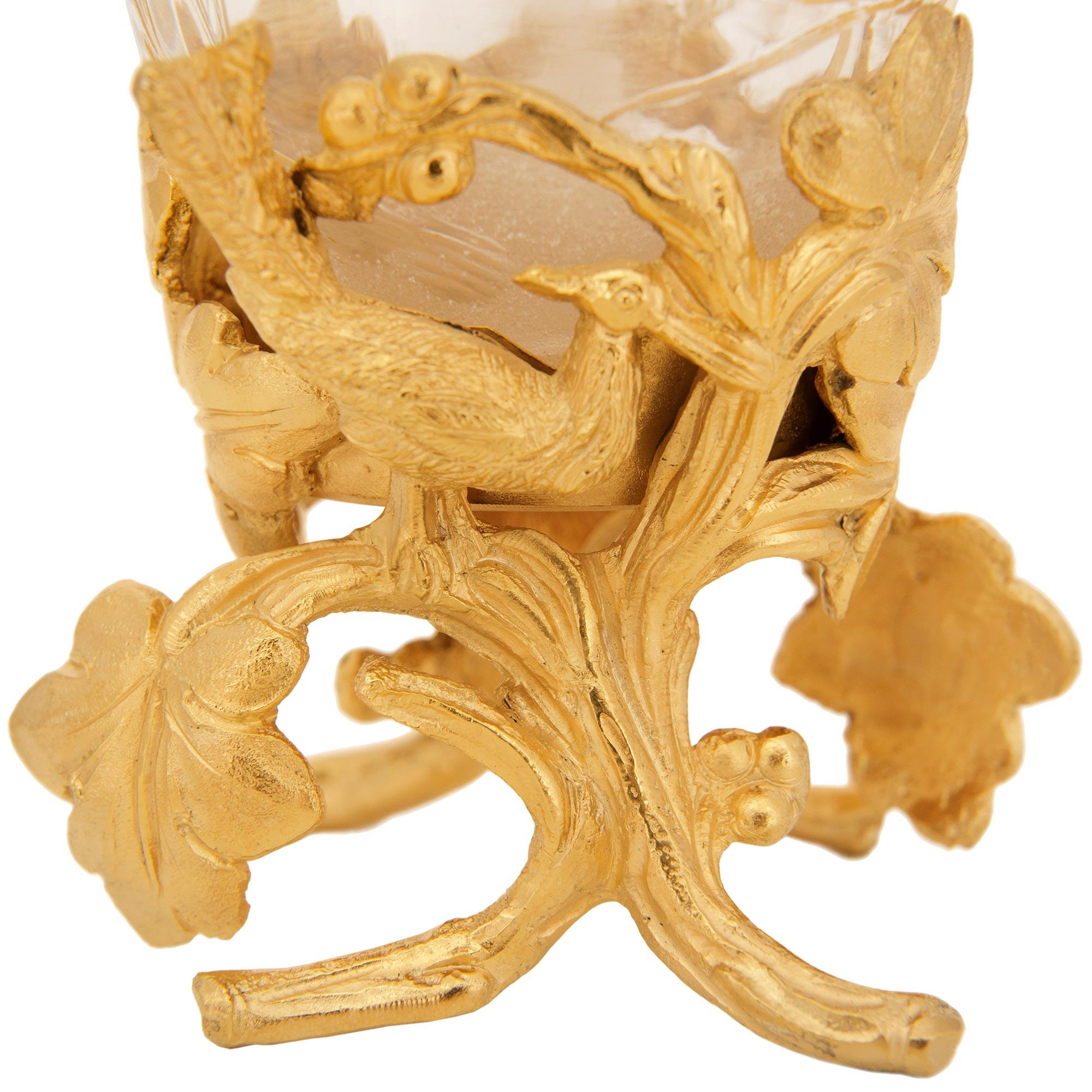 Vaso in ormolu e cristallo di Baccarat del XIX secolo, in stile Luigi XVI in vendita 4