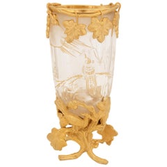 Eine französische Vase aus Ormolu und Baccarat-Kristall aus dem 19.