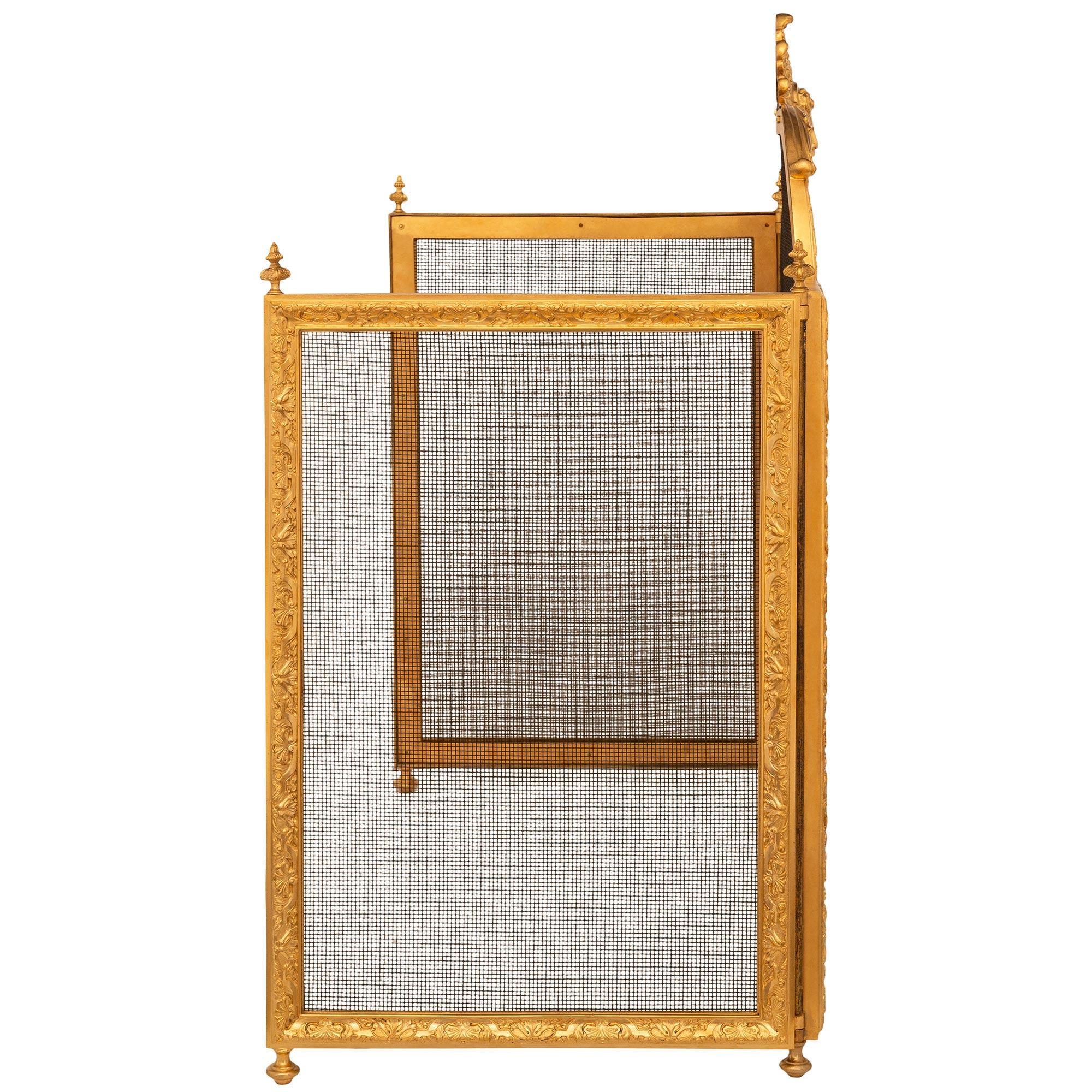 19th Century A French 19th century Louis XVI st. Ormolu fire screen For Sale