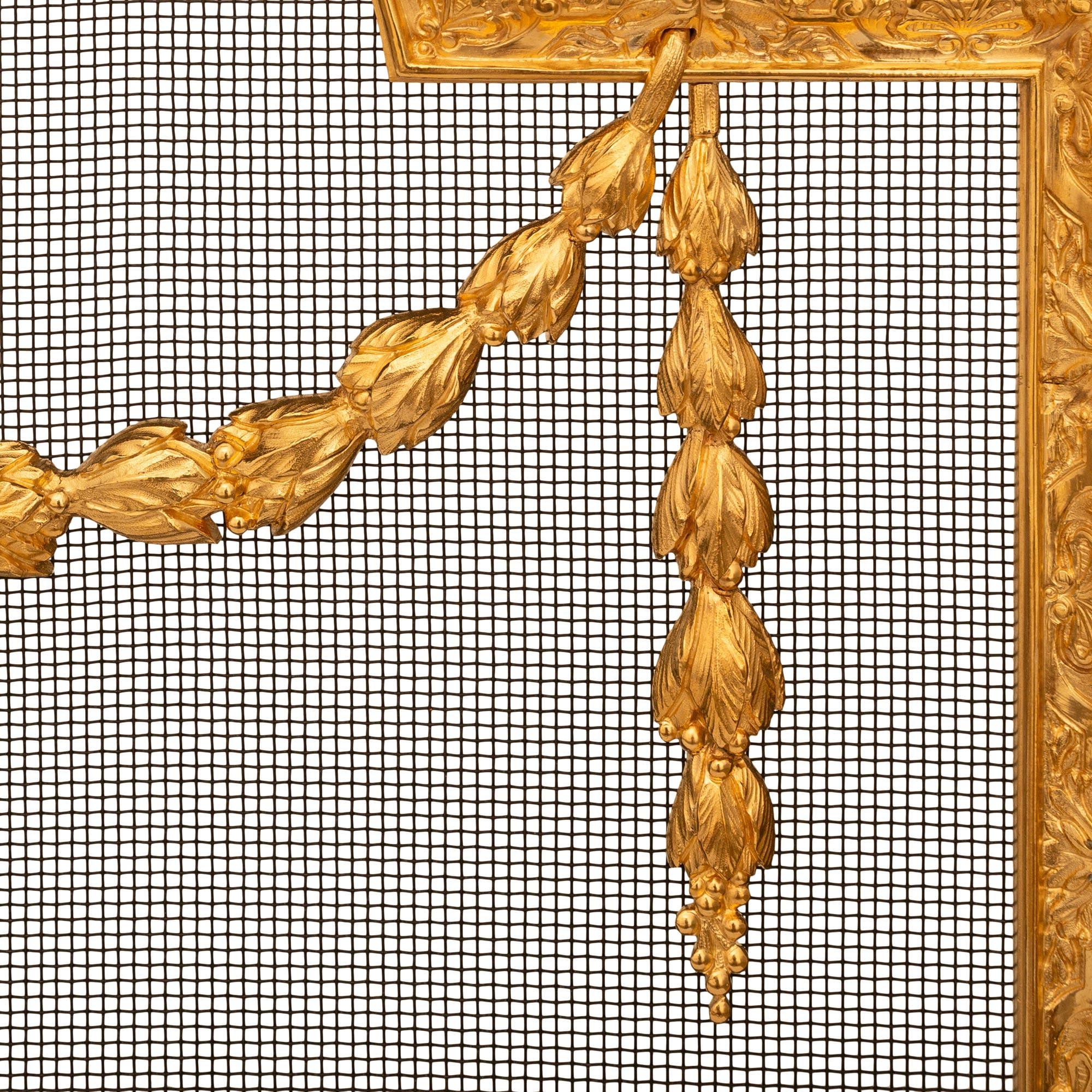 A French 19th century Louis XVI st. Ormolu fire screen For Sale 3
